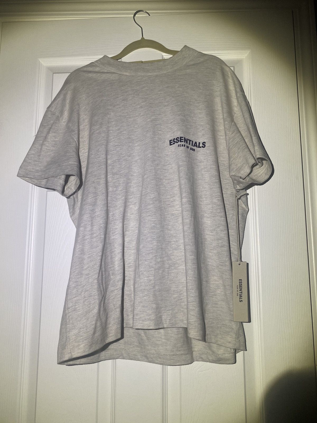 Essentials × Fear of God Fear of God Essentials T-Shirt (SS22) “Off- White” Size US XS / EU 42 / 0 - 2 Thumbnail