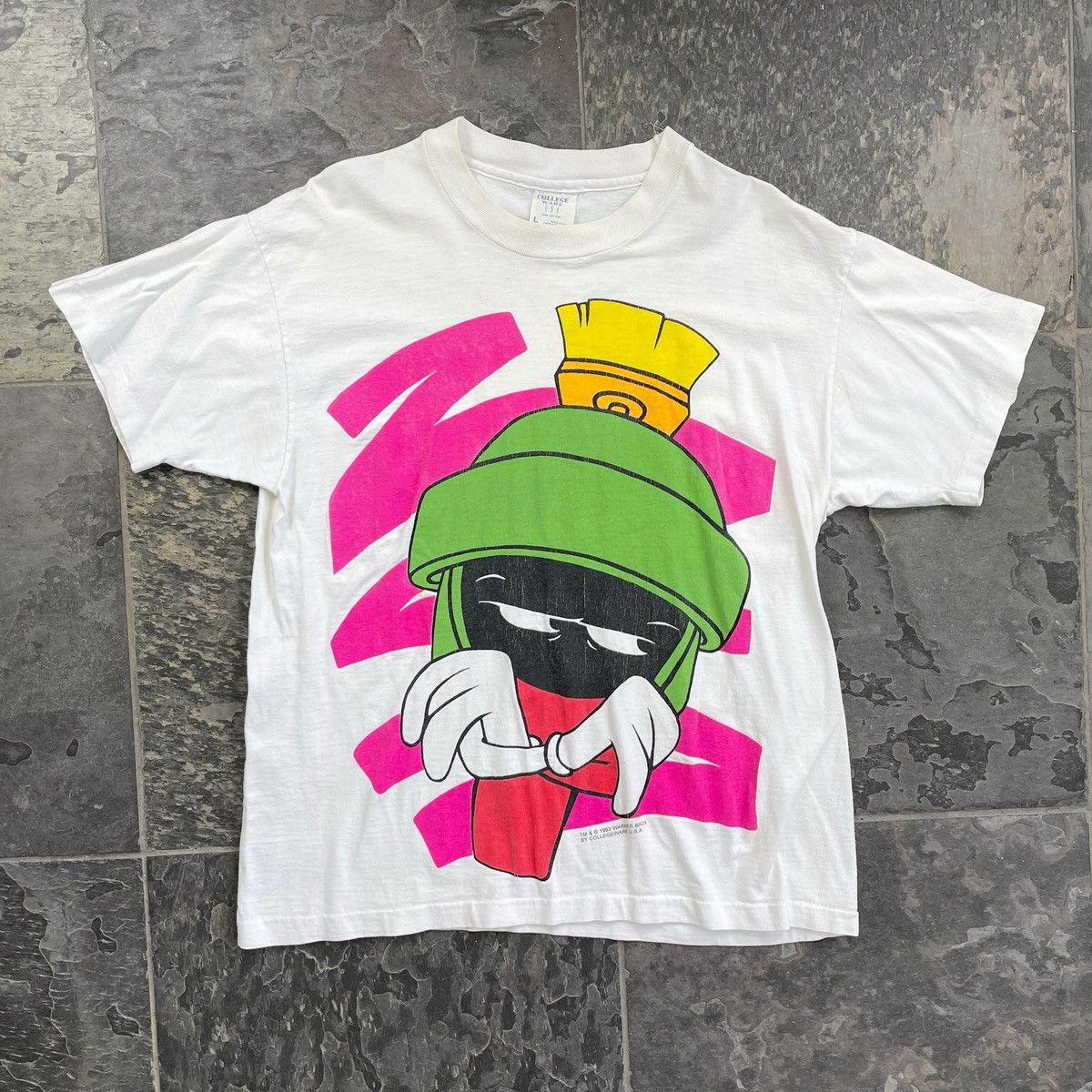 Warner Bros Vintage 1993 Marvin the Martian t-shirt Size US L / EU 52-54 / 3 - 1 Thumbnail