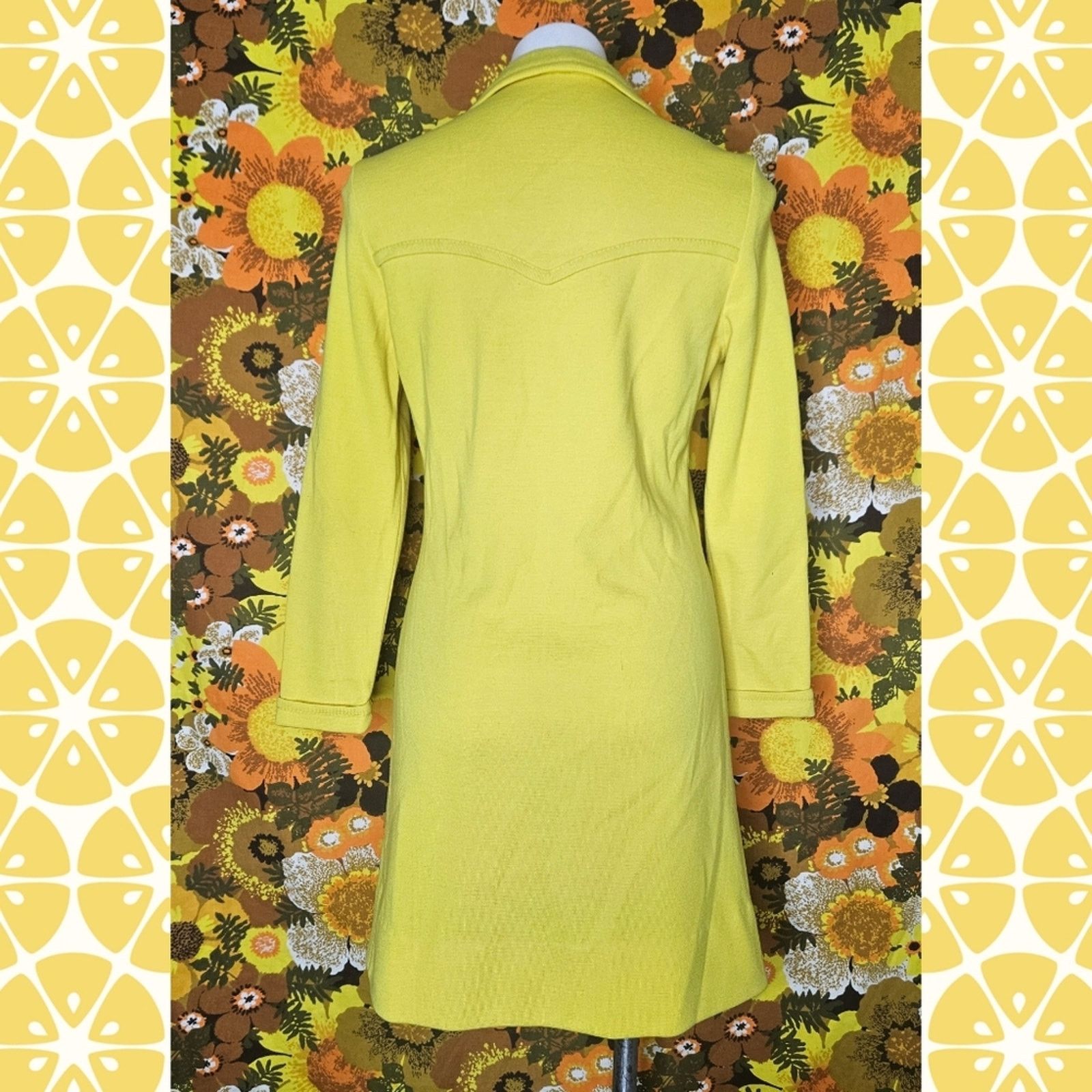 Vintage Vintage Italian Mod 100% Wool Yellow Shirt Dress, size 10 Size L / US 10 / IT 46 - 3 Thumbnail