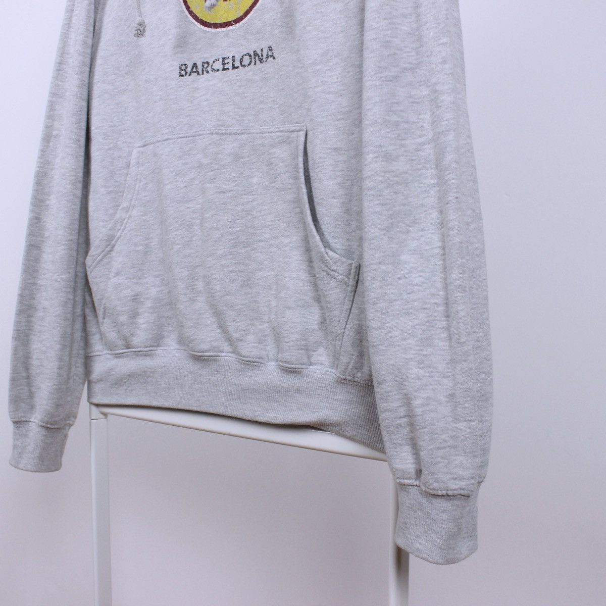 Hard Rock Cafe Vintage Hard Rock Cafe Barcelona Hoodie Size US M / EU 48-50 / 2 - 4 Thumbnail