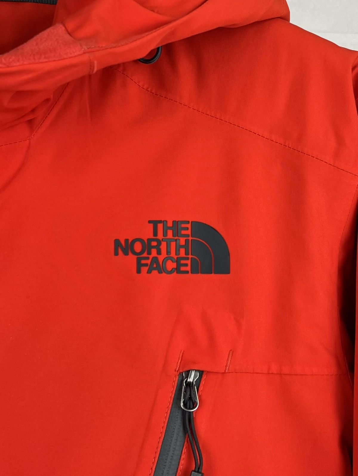 The North Face THE NORTH FACE Ski Jacket DRYVENT Insulated Logo Red Men’s Size US L / EU 52-54 / 3 - 4 Thumbnail