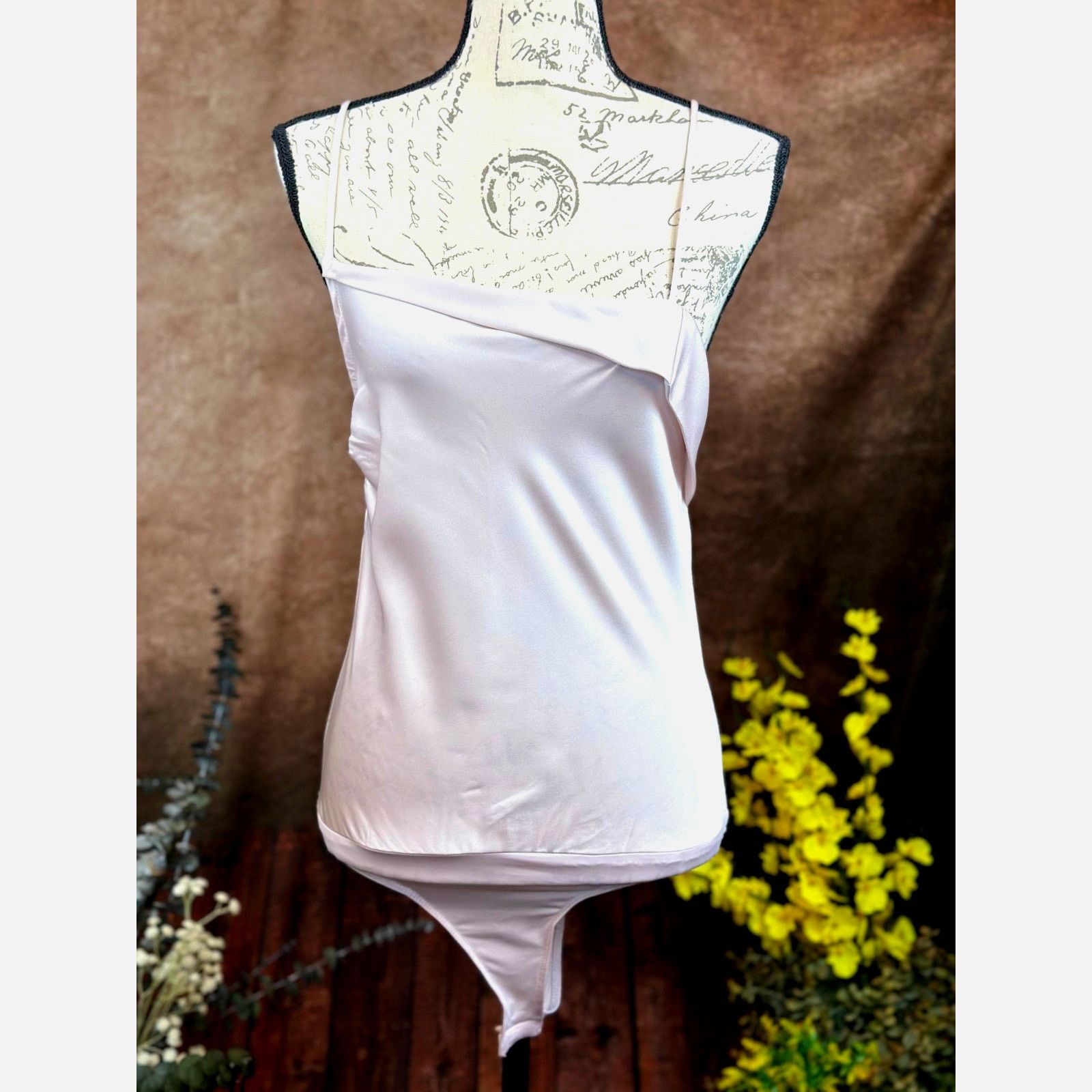 ASTR The Label Drape Front Satin V Back Astr The Label Bodysuit Champagne S Size S / US 4 / IT 40 - 8 Thumbnail