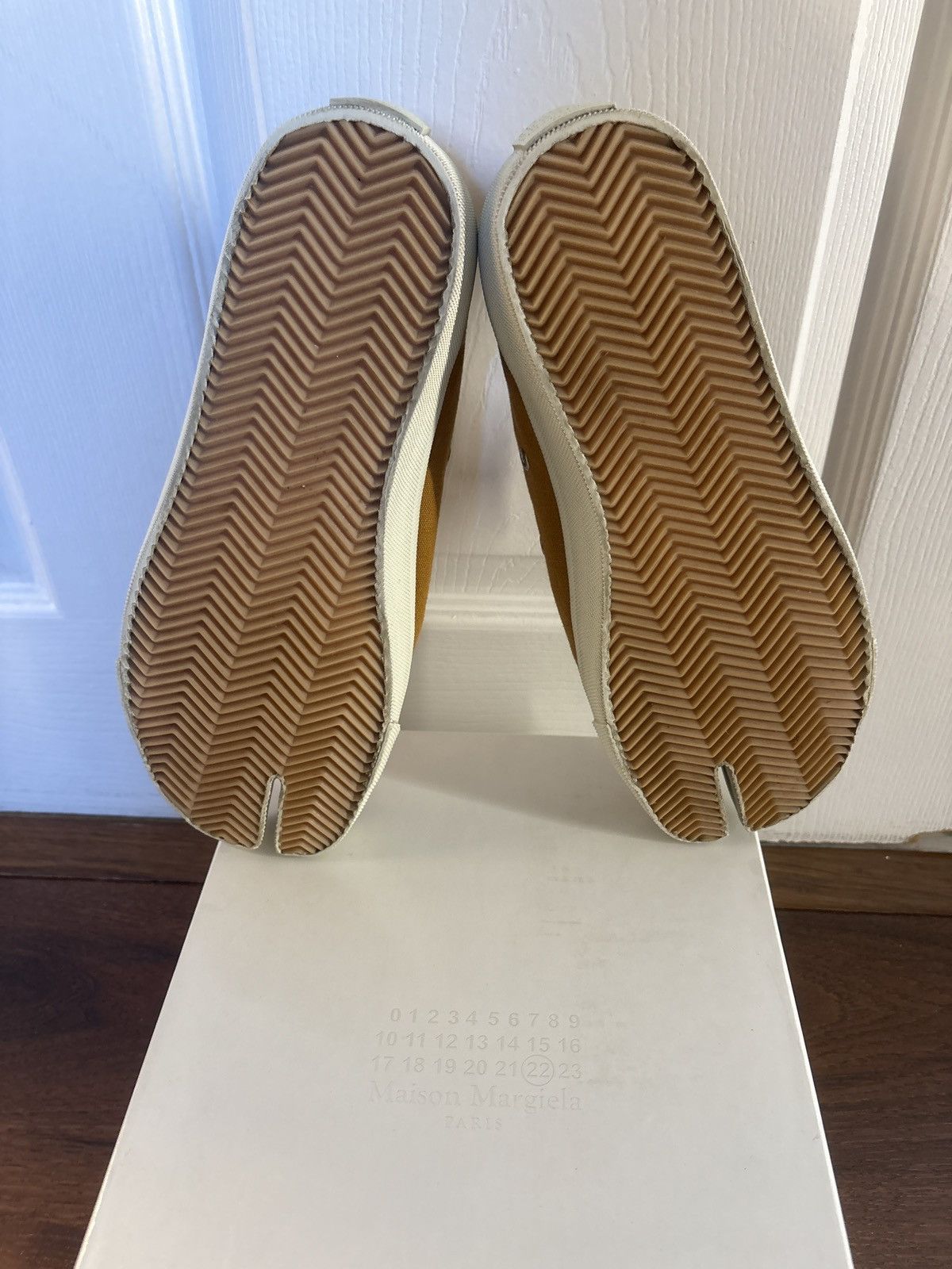 Maison Margiela Low Top Tabi Sneakers Size US 8.5 / EU 41-42 - 5 Thumbnail