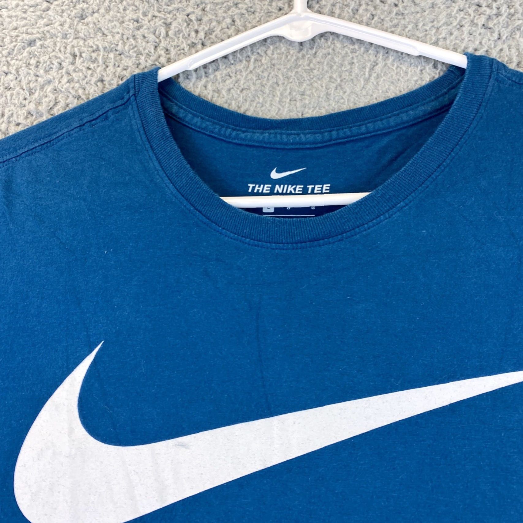 Nike Nike T-Shirt Swoosh Logo Short Sleeve Crew Neck Men L White Blue 70-27 Size US L / EU 52-54 / 3 - 2 Thumbnail