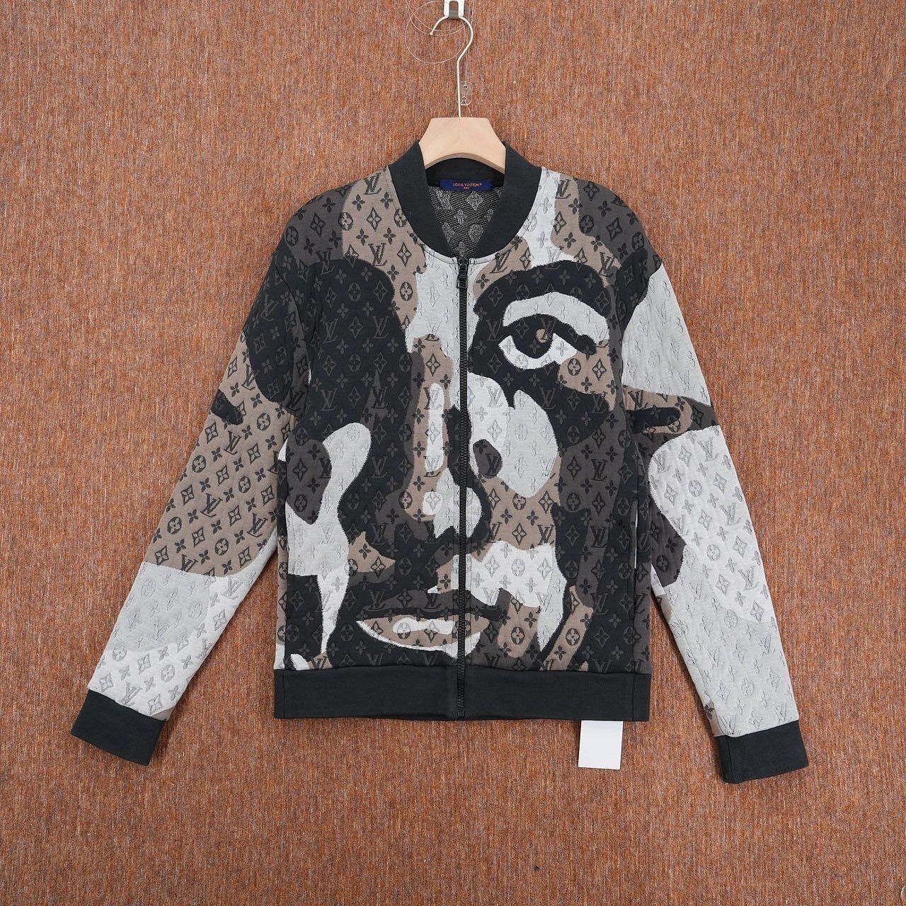 Louis Vuitton Louis Vuitton Monogram Jacquard Bomber Jacket Size S Size US S / EU 44-46 / 1 - 1 Thumbnail