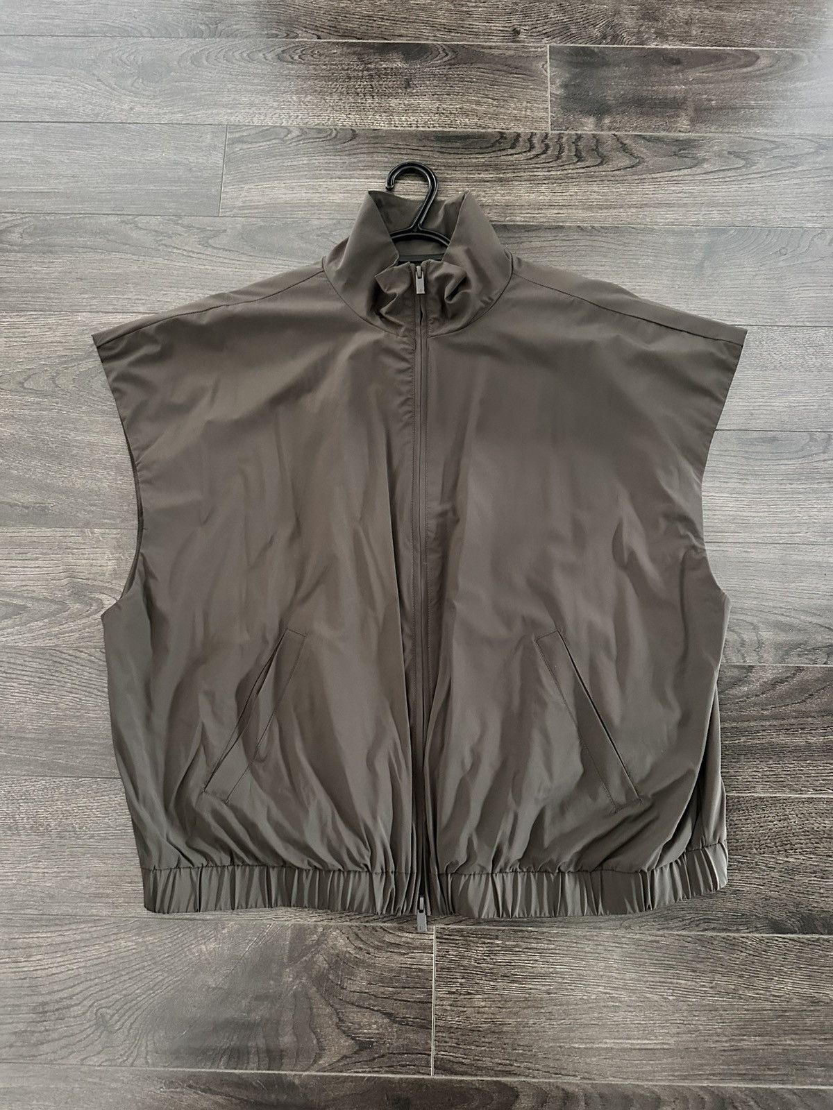 Fear of God RARE Fear of God Essentials Windbreaker Vest XXL Size US XXL / EU 58 / 5 - 1 Thumbnail