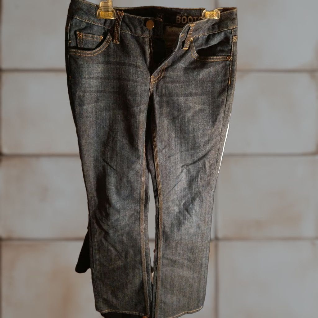 Denime VINTAGE NYC Ladies Jeans Low Rise Bootcut Size 2 Petite Denim Blue Women Jeans Bootcut Petite 2 NY&CO Size 26" / US 2 / IT 38 - 1 Thumbnail