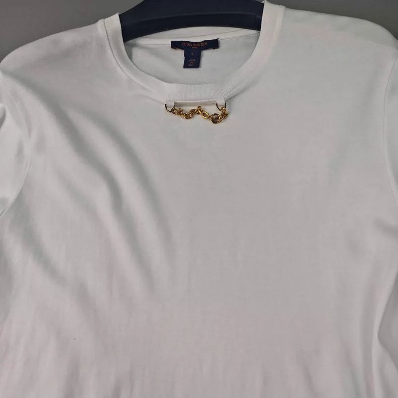 Louis Vuitton Louis Vuitton white solid chain logo short sleeves 2505-Ne Size US S / EU 44-46 / 1 - 5 Thumbnail