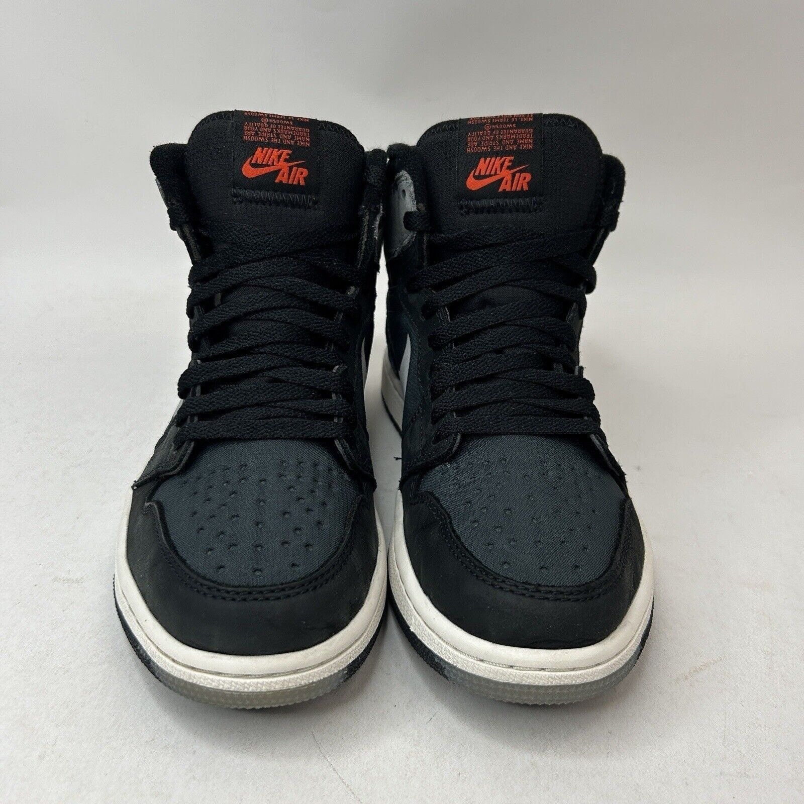 Jordan Brand Nike Air Jordan 1 Retro High Gore-Tex “Particle Grey/Shadow” Size US 8 / EU 41 - 2 Thumbnail