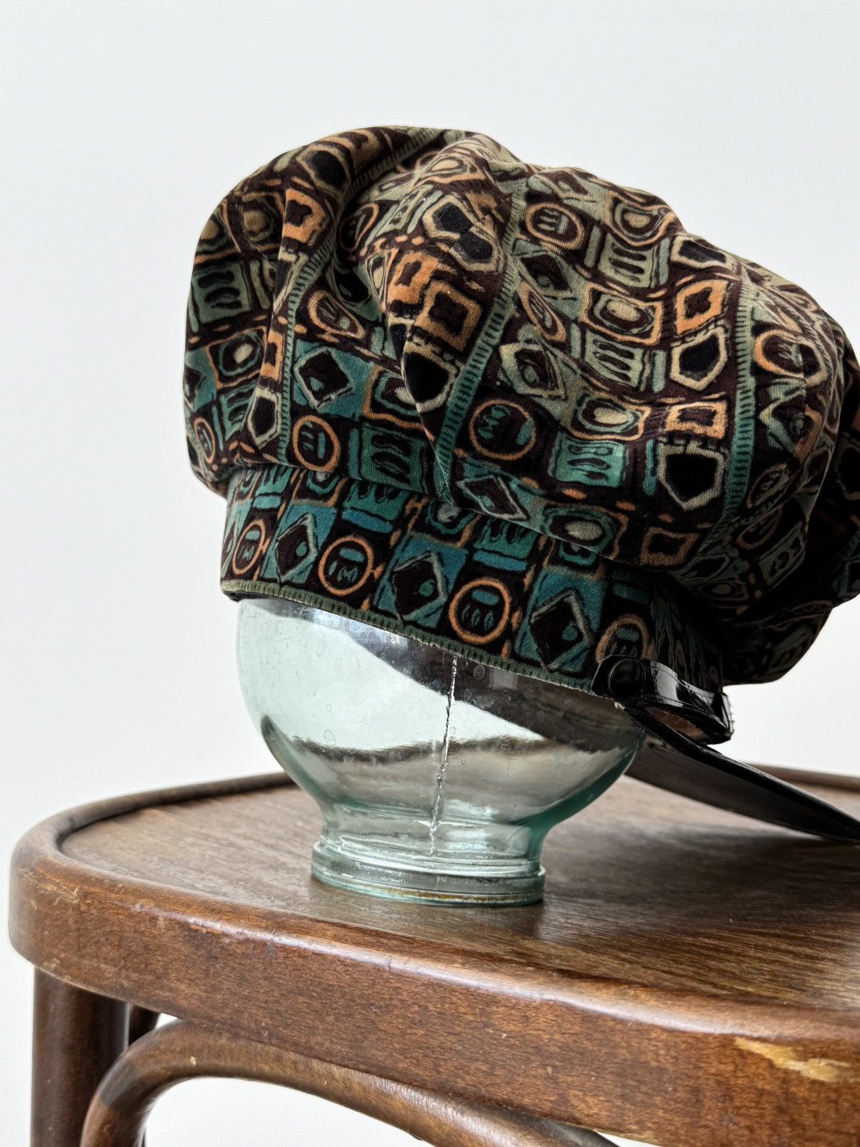 Japanese Brand ≈1950s Vintage Swiss Costume Theatre Eight Piece Cap Size ONE SIZE - 7 Thumbnail