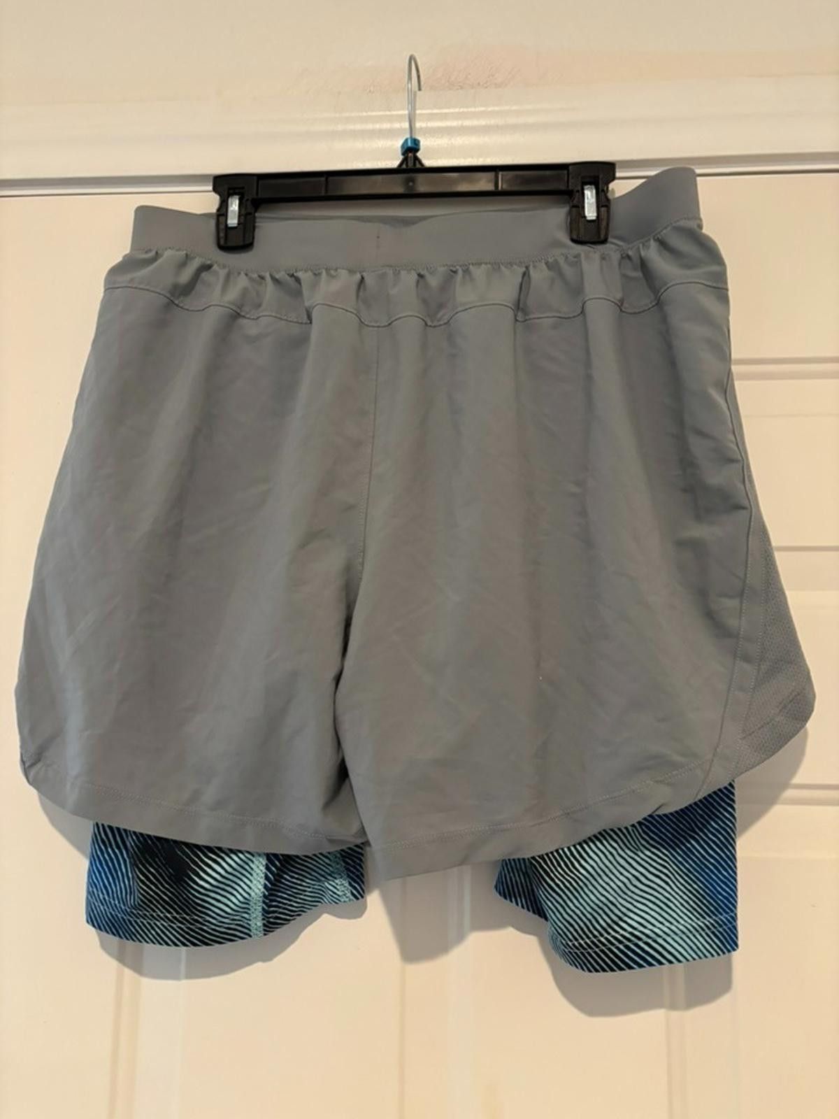 Hurley Womens Hurley XL grey and blue athletic shorts #540 Size 40" / US 18 - 2 Thumbnail