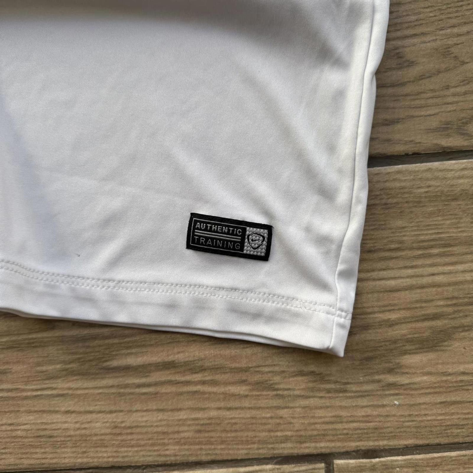 Adidas Nike England Soccer Team White Soccer Jersey Shirt Size US M / EU 48-50 / 2 - 4 Thumbnail