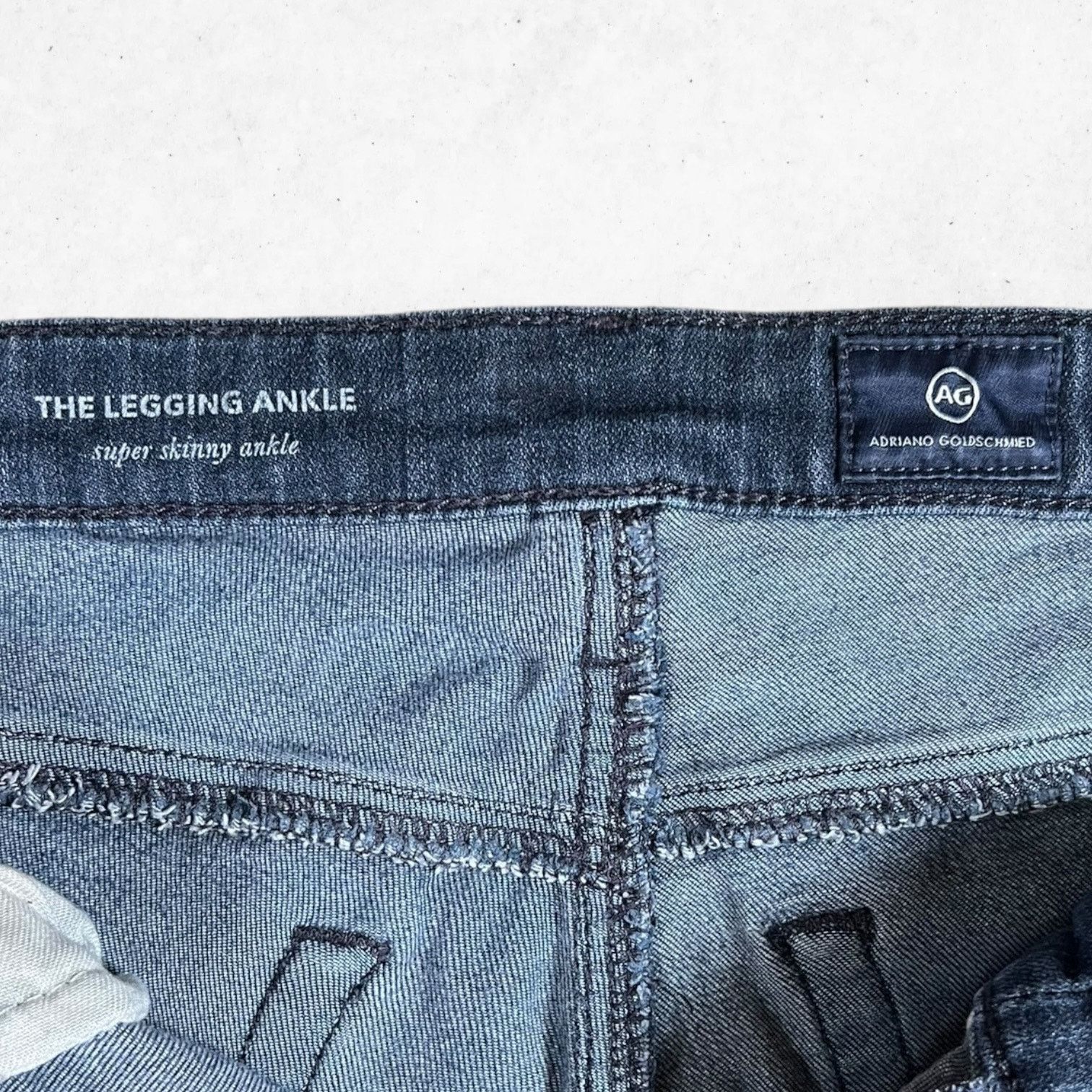 AG Adriano Goldschmied Adriano Goldschmied The Legging Ankle Super Skinny 26R Size 26" / US 2 / IT 38 - 5 Thumbnail