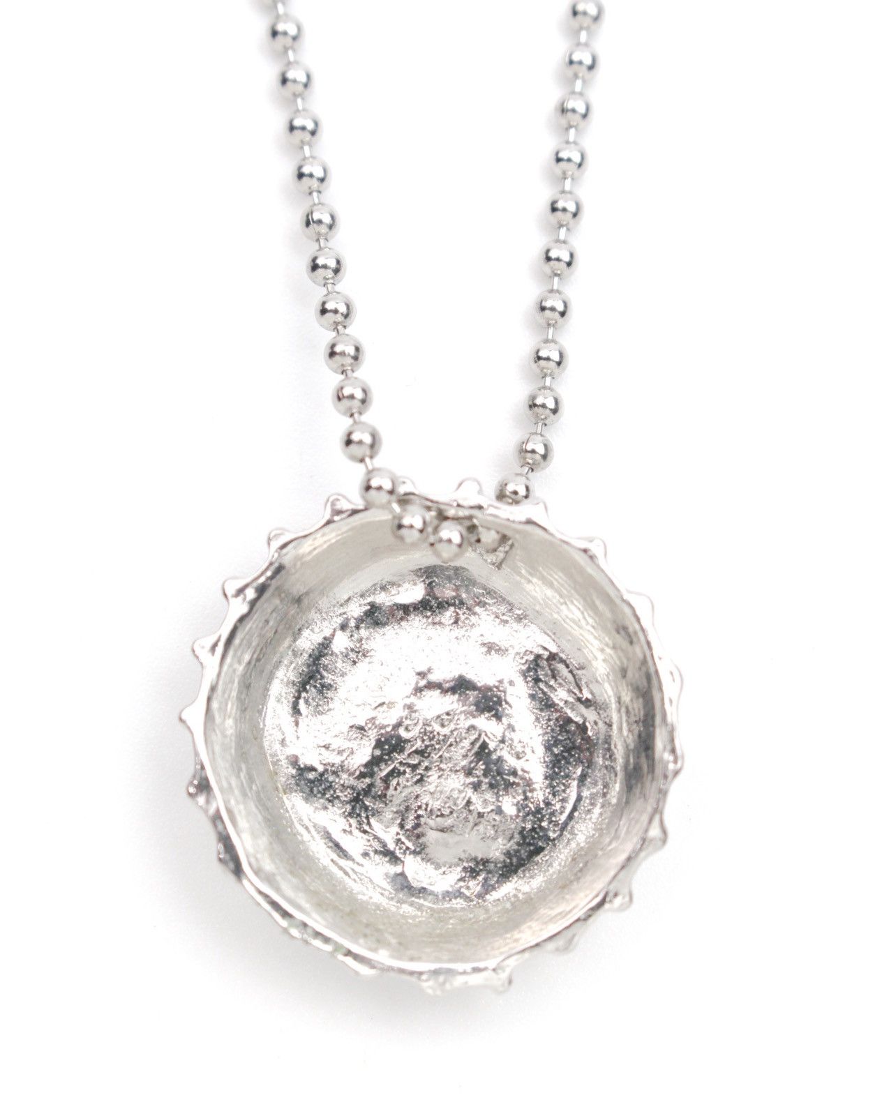 Vintage 2000S “LOVE AND PEACE FOR YOU” BOTTLE CAP PENDANT NECKLACE Size ONE SIZE - 4 Thumbnail