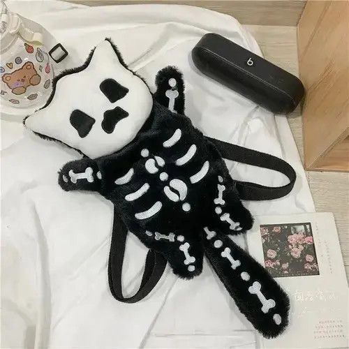 Japanese Brand Skull Plush Backpack Size ONE SIZE - 2 Thumbnail