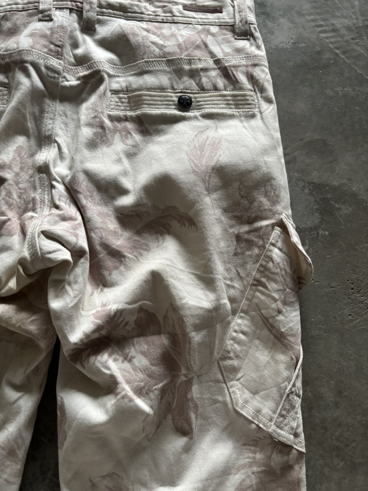 If Six Was Nine NICOLE CLUB FOR MEN flare floral cargo sick design Size US 31 - 18 Thumbnail