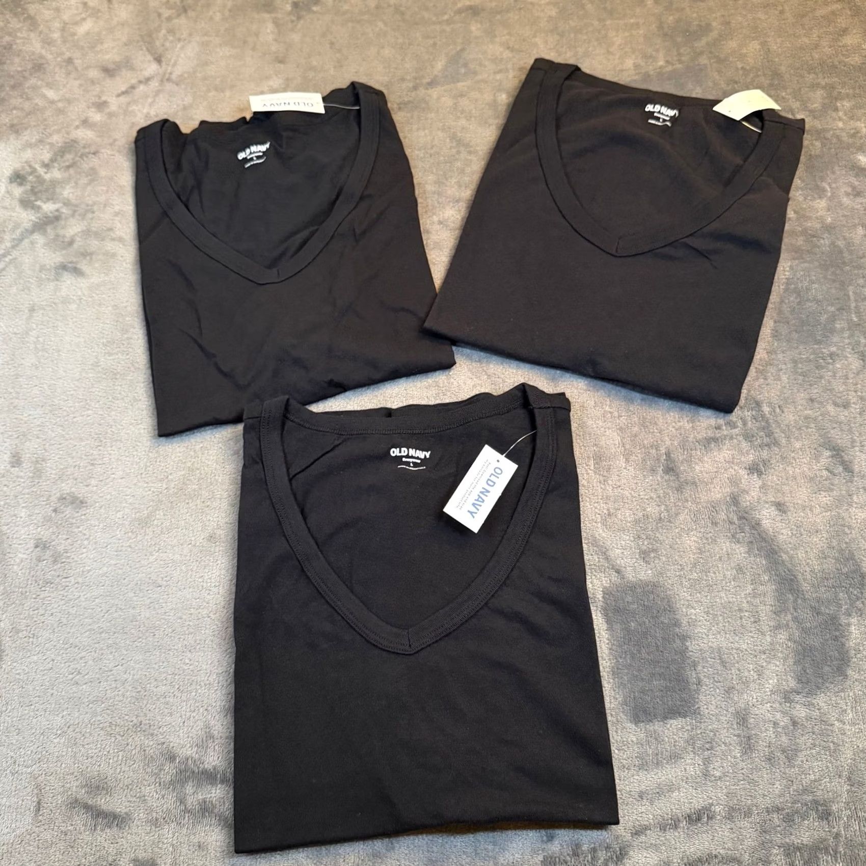 Old Navy Old Navy Everywear T Shirt Womens L Black 3 Piece Set V Neck Cotton NWT Size L / US 10 / IT 46 - 2 Thumbnail