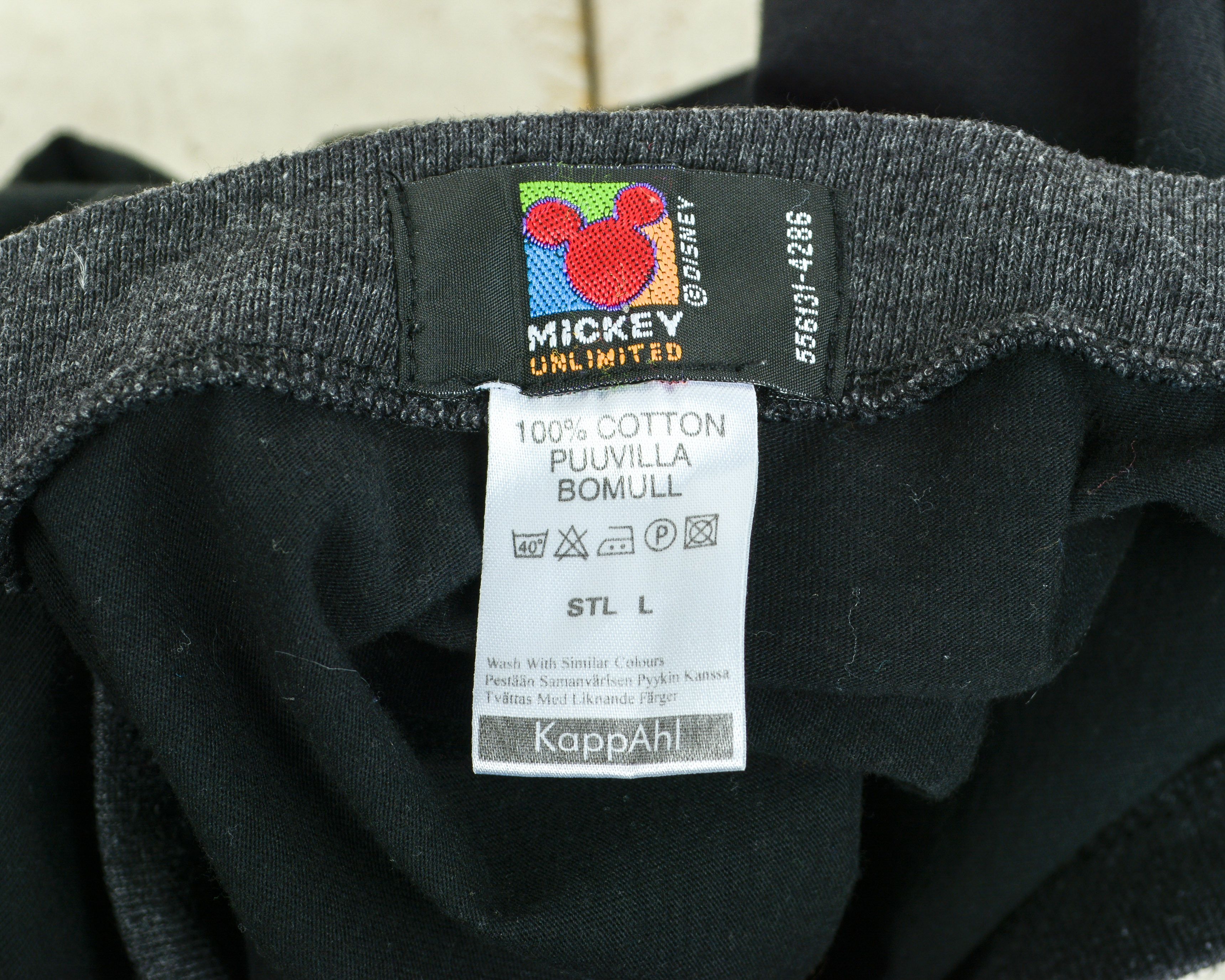 Disney × Mickey Mouse × Vintage DISNEY MICKEY MOUSE UNLIMITED VTG T-Shirt L Cotton V-Neck Size US L / EU 52-54 / 3 - 6 Thumbnail