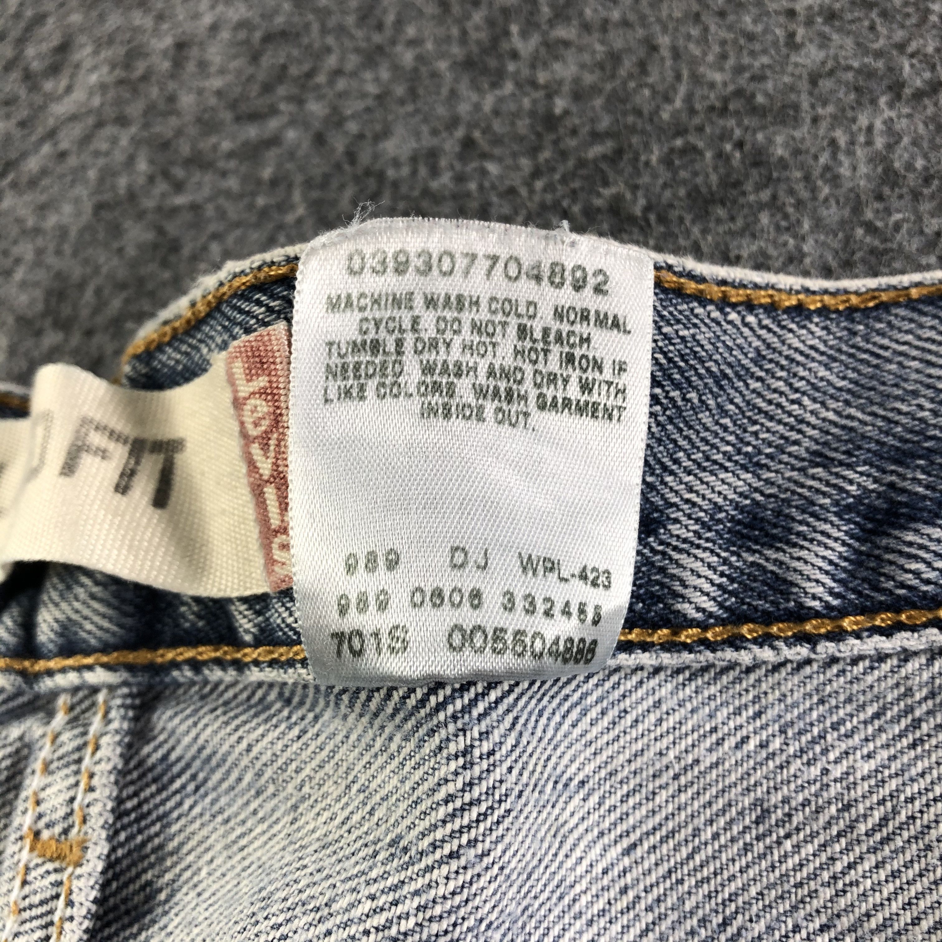Levi's Vintage Levis 550 Jeans-J3121 Size US 37 - 11 Thumbnail