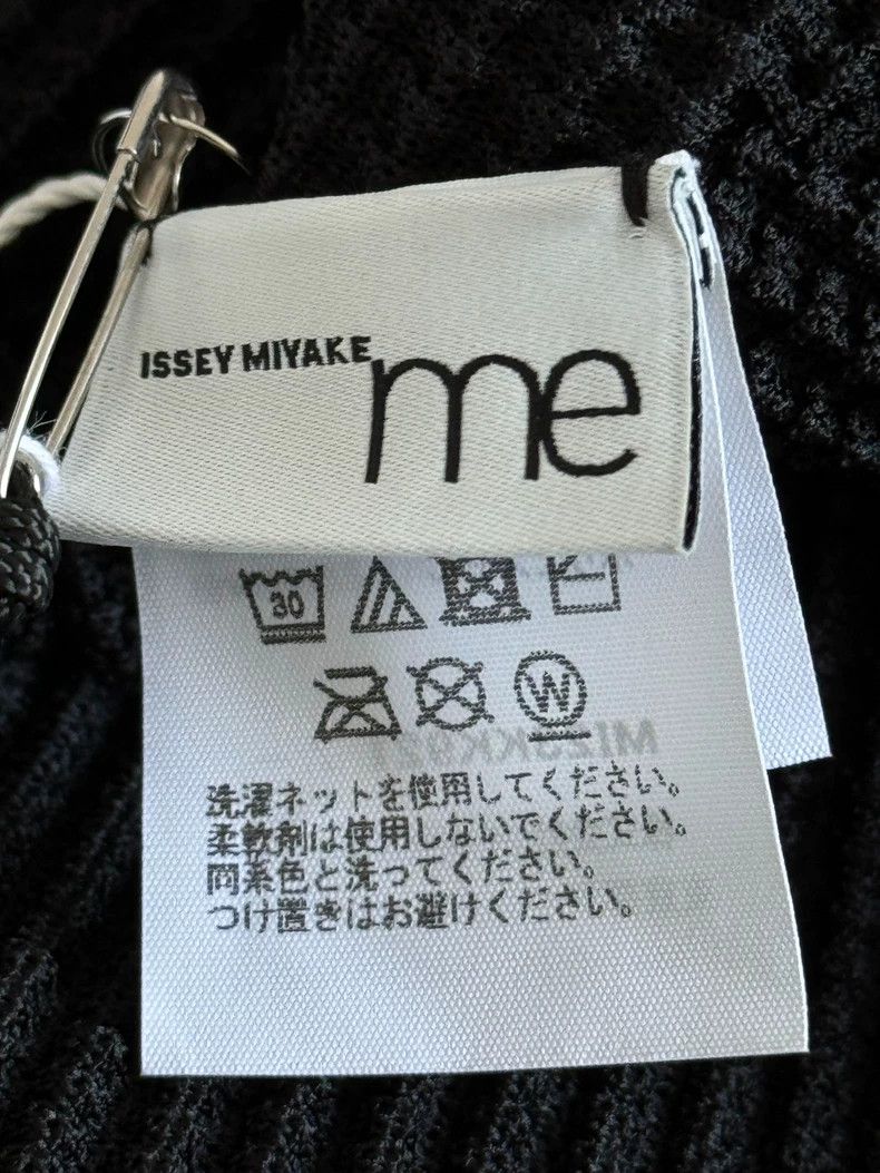 Issey Miyake Issey Miyake size:one size Black pleated short-sleeved shi Size XS / US 0-2 / IT 36-38 - 3 Thumbnail