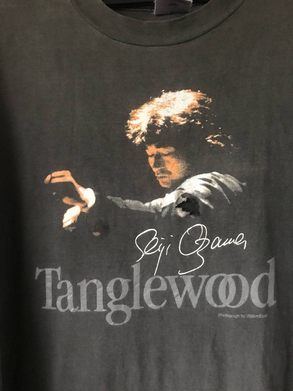 Band Tees × Vintage Vintage Thrashed Faded Seiji Ozawa Music Director Tee Size US M / EU 48-50 / 2 - 2 Thumbnail