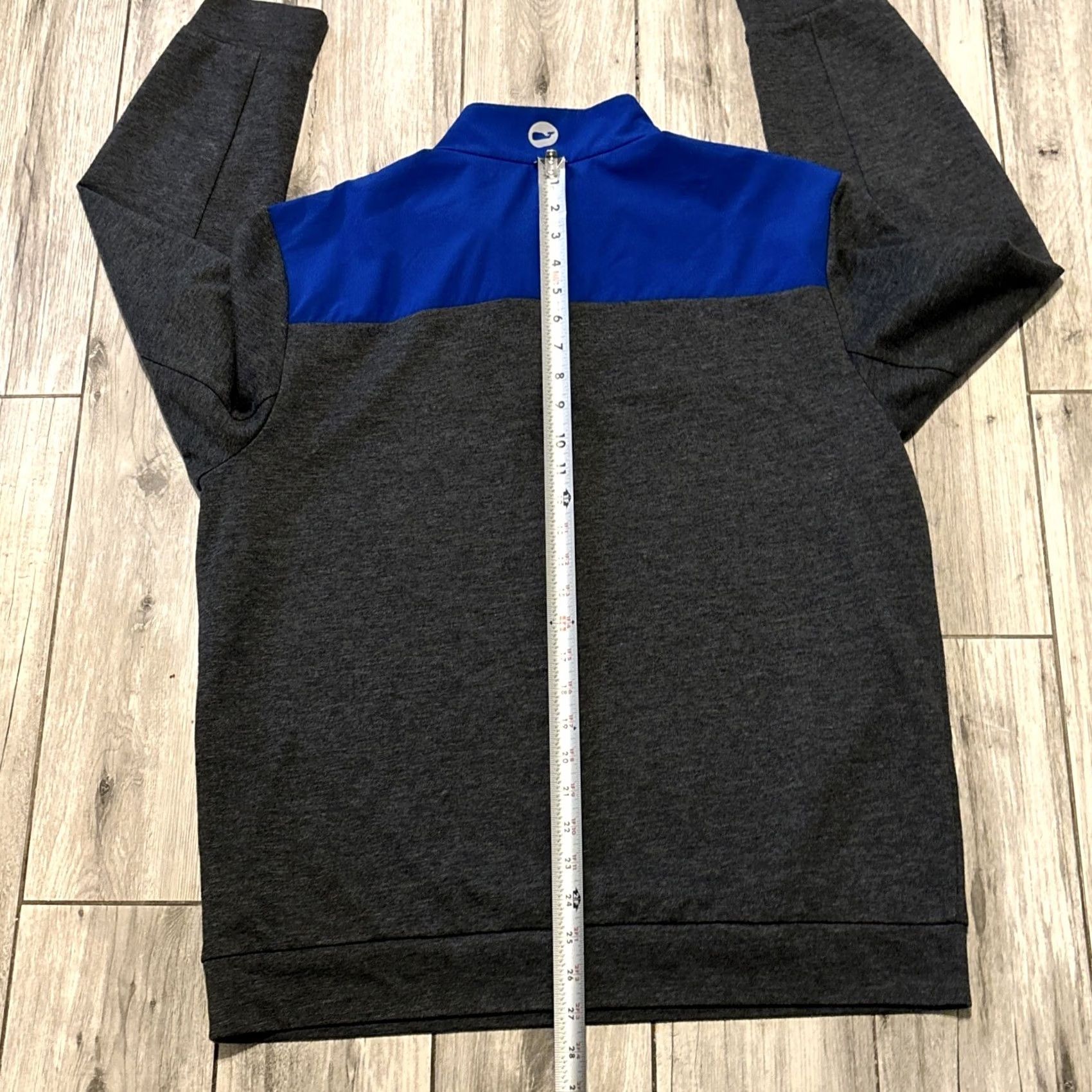 Vineyard Vines Vineyard Vines Men’s Performance 1/2 Zip Pullover Long Sleeve L Blue Neon Gray/Blue Casual Activewear Mens Size US L / EU 52-54 / 3 - 6 Thumbnail