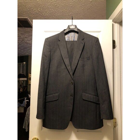 NEXT Next men's gray 100%wool 2pc suit size: 44L pants: 38/31 Size 44L - 2 Thumbnail