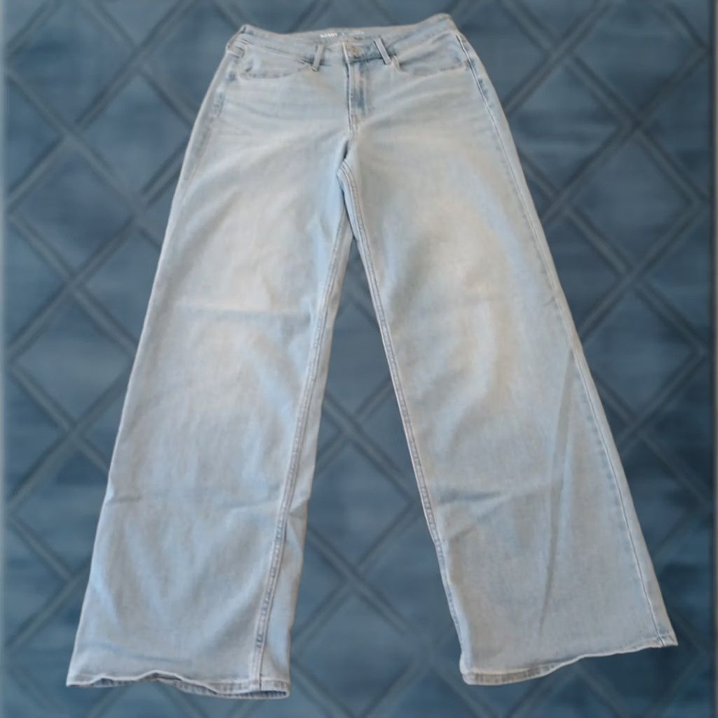 Old Navy Old Navy Jeans Womens Size 8 Blue Light Wash Stretch Wide-Leg 28x30 Denim Regular Inseam 30 Size 30" / US 8 / IT 44 - 1 Thumbnail