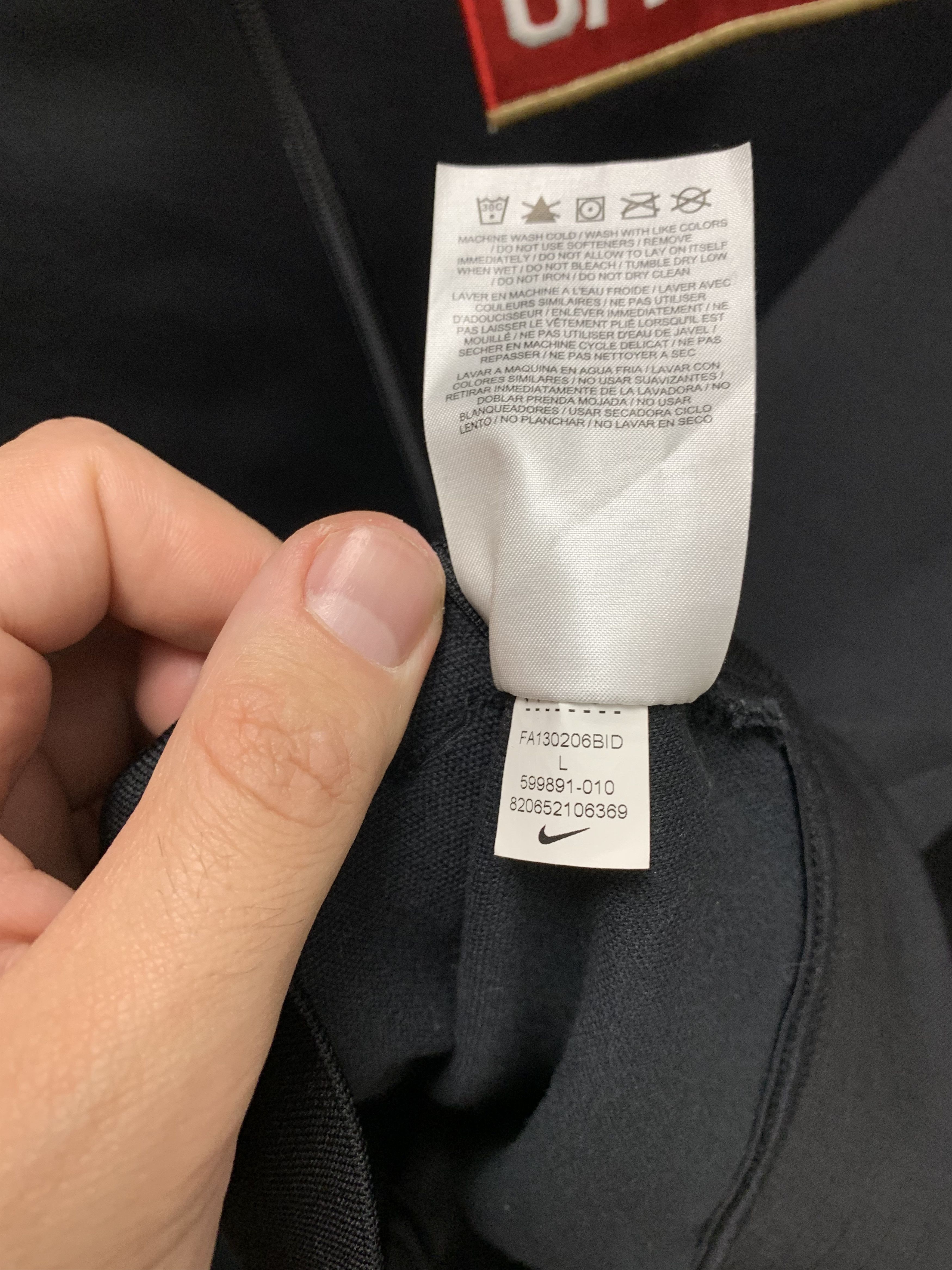 Nike Nike Canada fullzip black bomber L sz Size US L / EU 52-54 / 3 - 5 Thumbnail