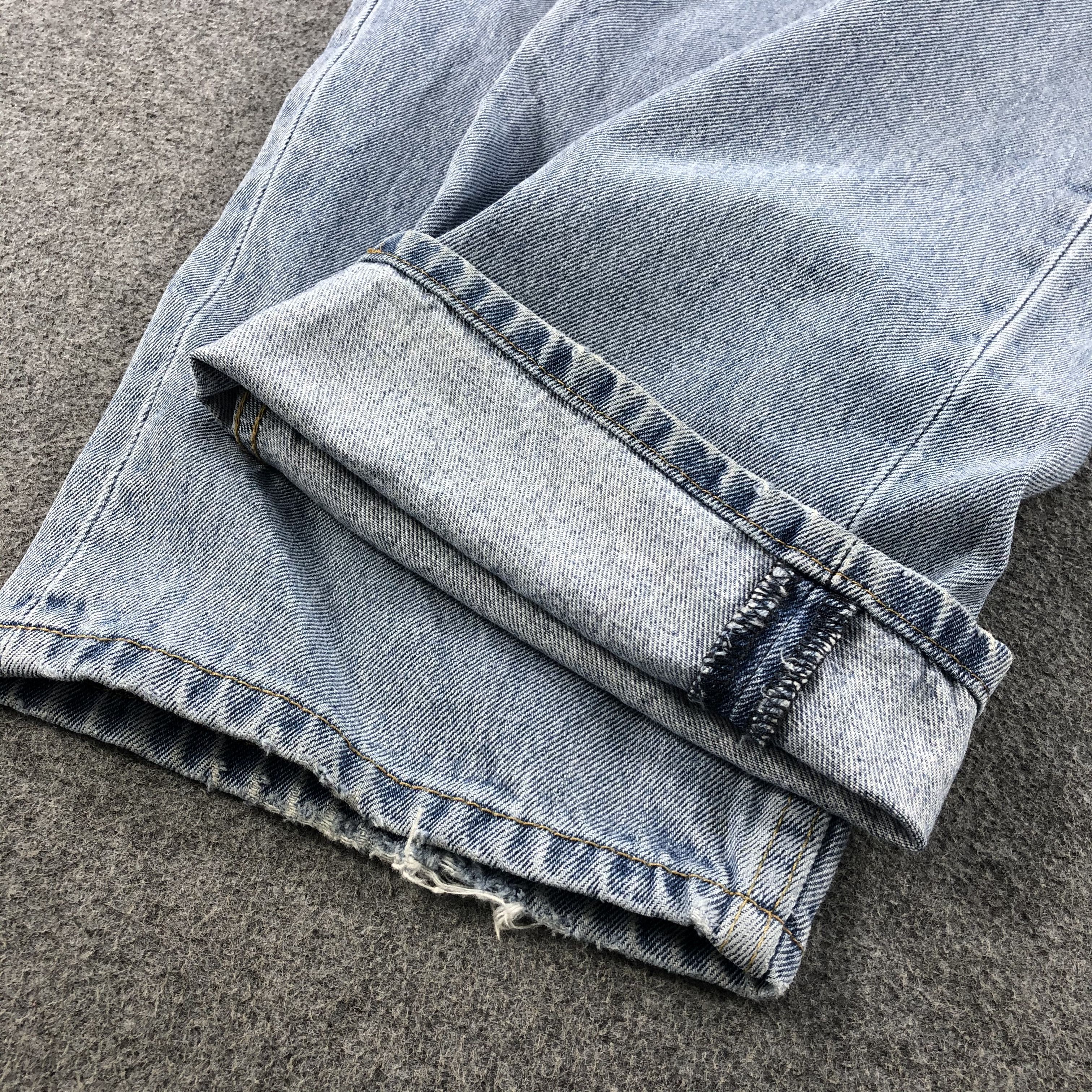 Levi's × Vintage Vintage Light Wash Levis 550 Jeans-JM1790 Size US 43 - 7 Thumbnail