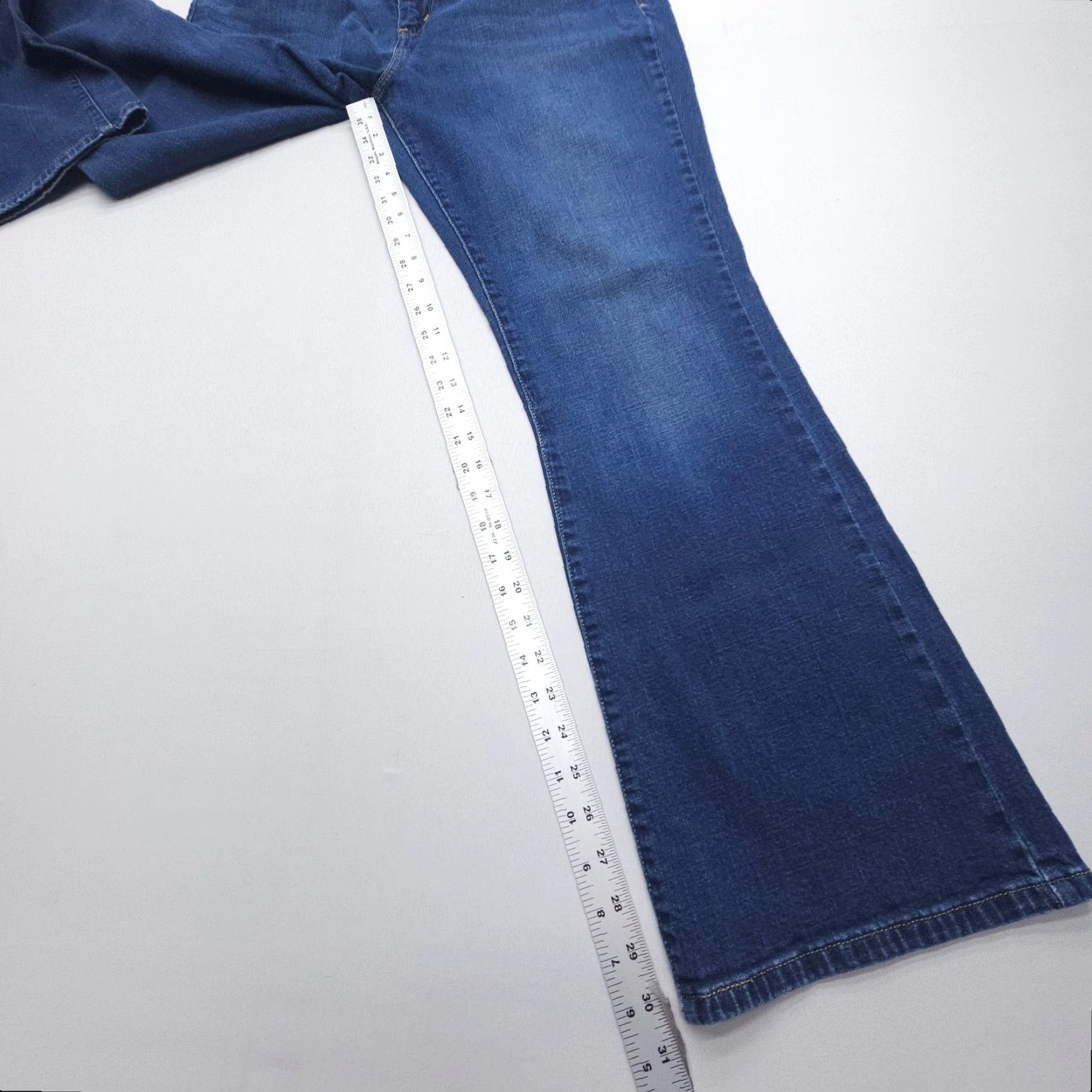 Levi's Levi's 515 Bootcut Jeans Womens 14 Dark Wash Blue Stretch Denim Mid Rise Jeans Size 36" / US 14 / IT 50 - 5 Thumbnail