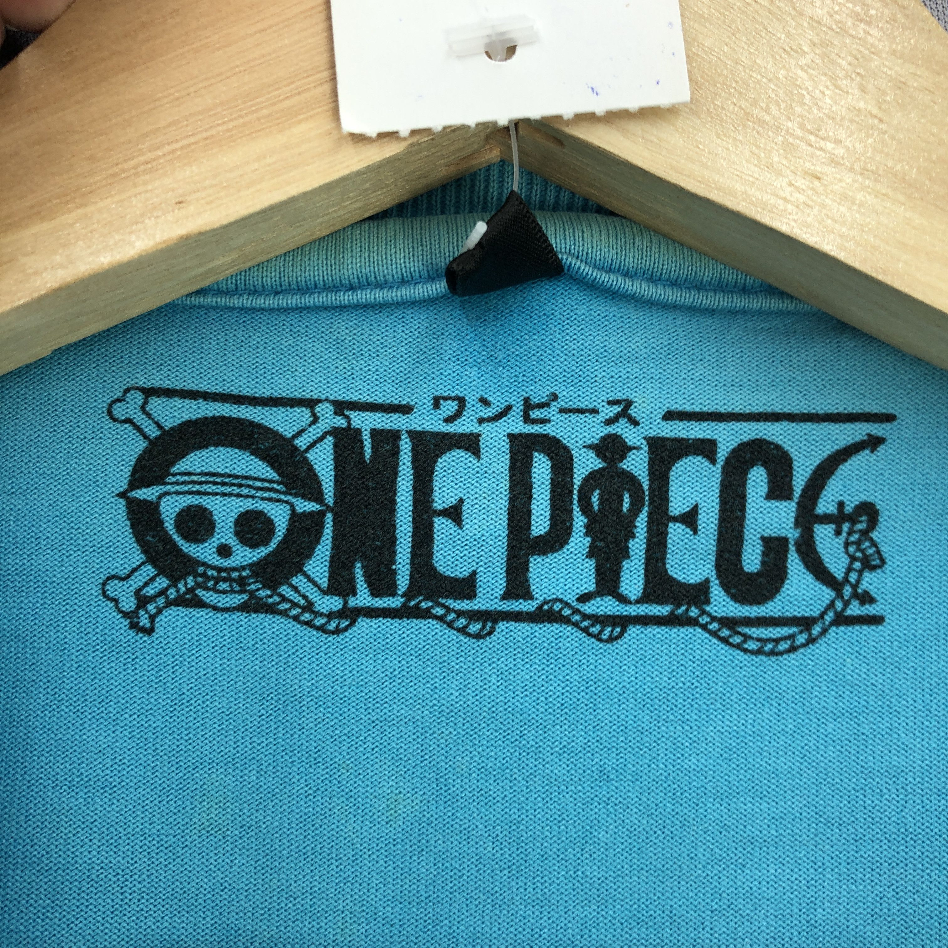 Japanese Brand Vintage One Piece Chopper T Shirt Japanese Anime Cartoon Tee Size US M / EU 48-50 / 2 - 3 Thumbnail