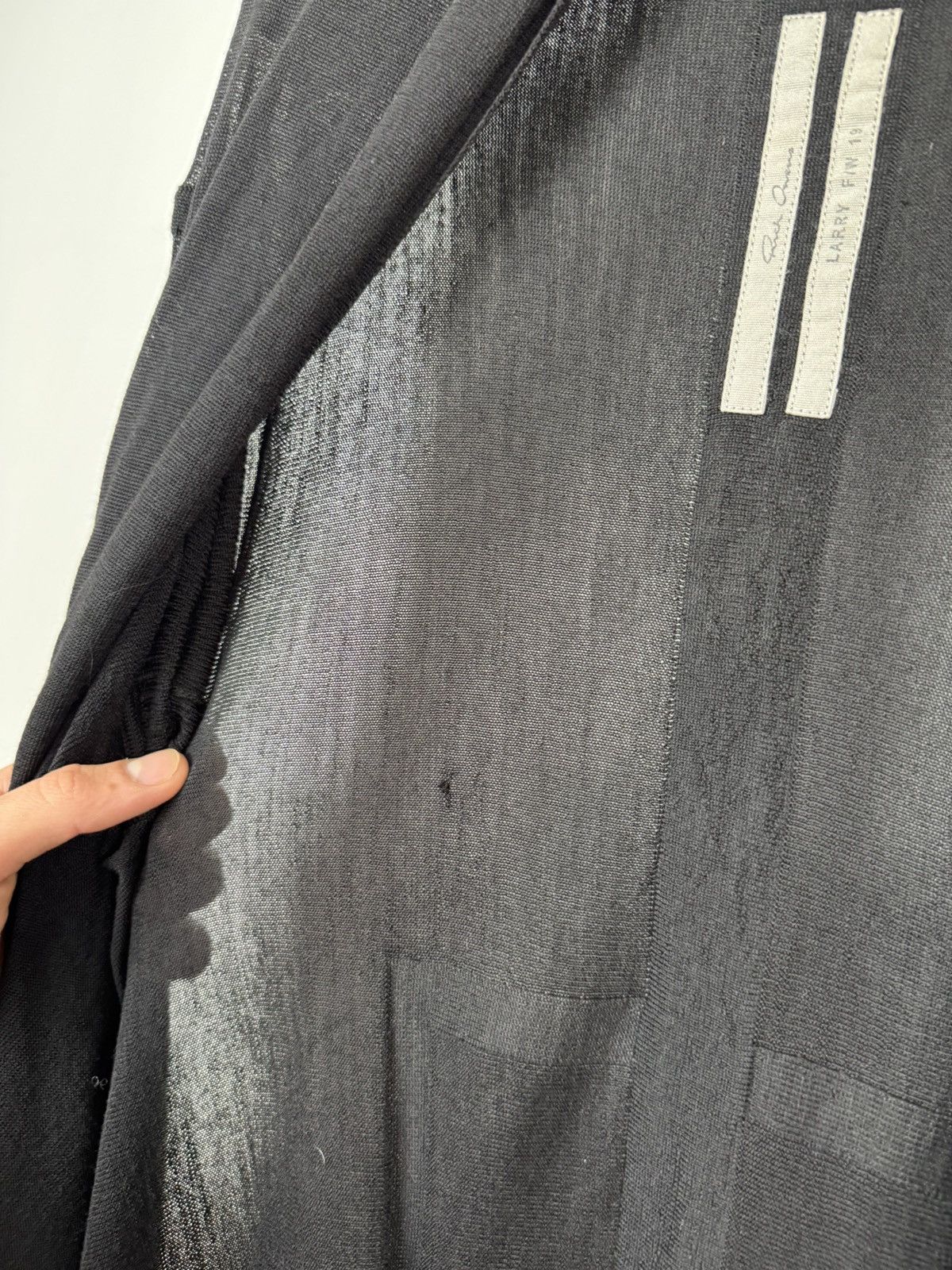 Rick Owens Rick Owens FW19 ‘LARRY’ Large Wrap Cardigan Size L / US 10 / IT 46 - 11 Thumbnail