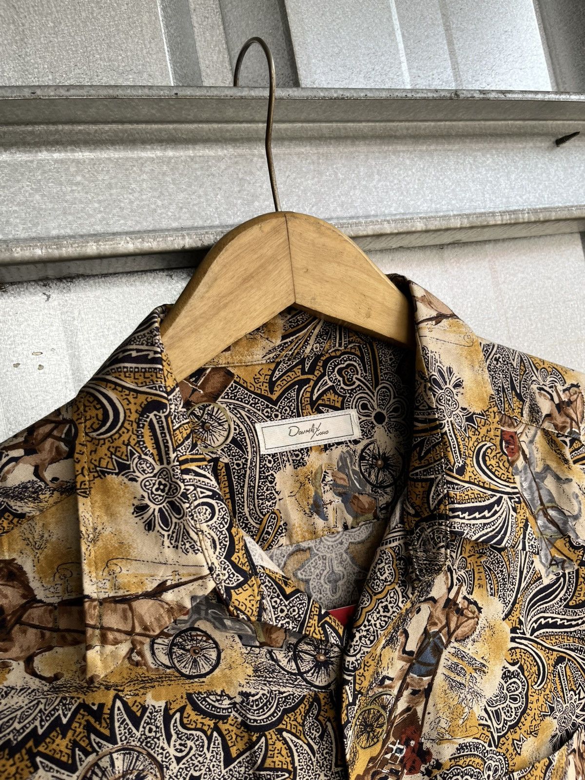 Tornado Mart retro style donma uomo shirt /versace/dior/cdg/prada/ Size US M / EU 48-50 / 2 - 18 Thumbnail