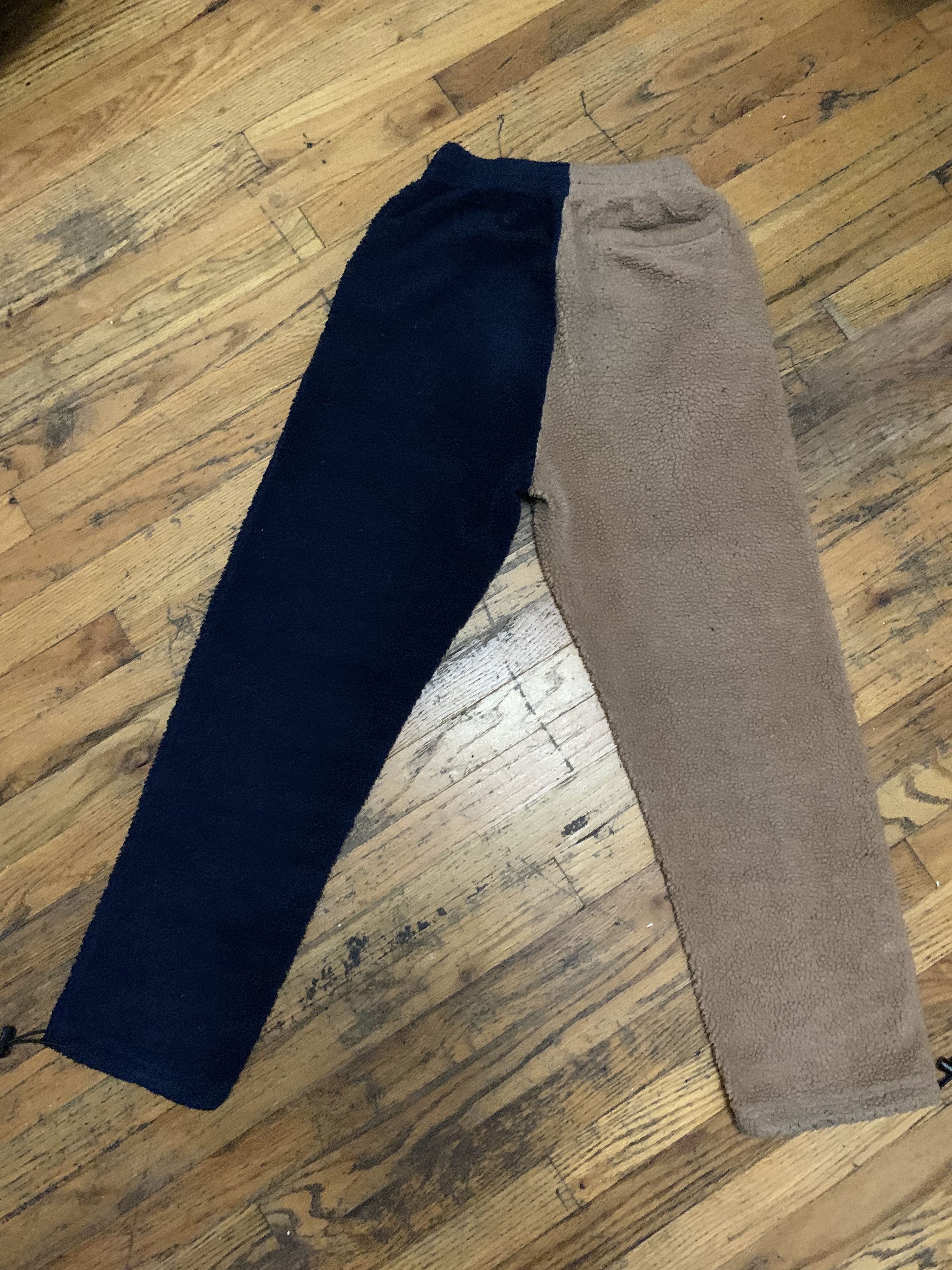 Only NY ONLY NY Tricolor Sherpa Pant ⊛ NVY/GRN/BEIGE ⊛ Gently Worn Size US 29 - 4 Thumbnail