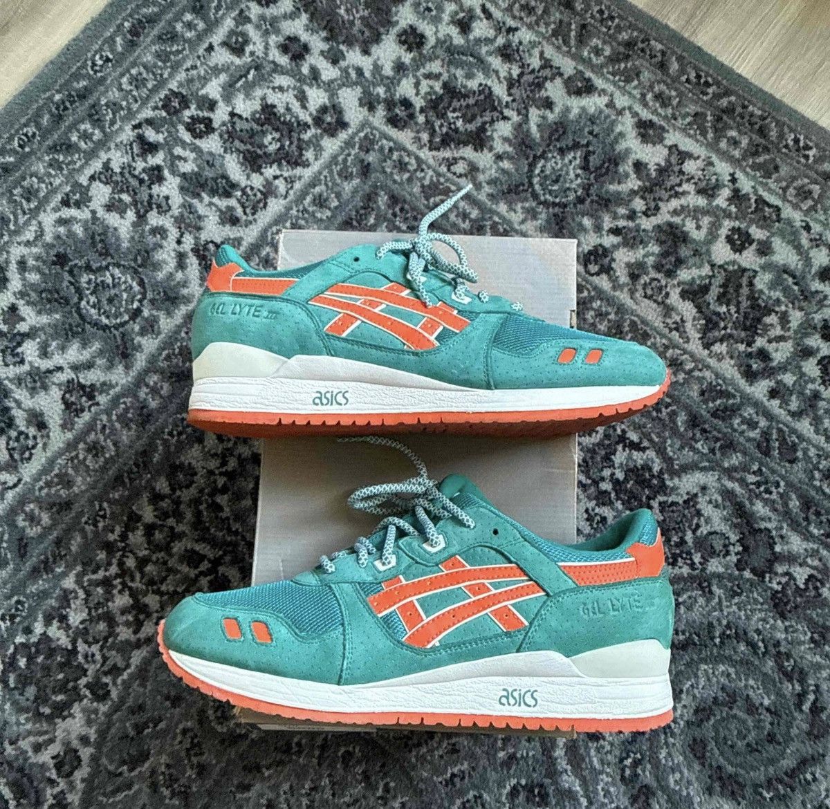 Asics × Ronnie Fieg Kith x Ronnie Fieg x Asics Gel-Lyte III Miami Dolphins Size US 10.5 / EU 43-44 - 1 Thumbnail