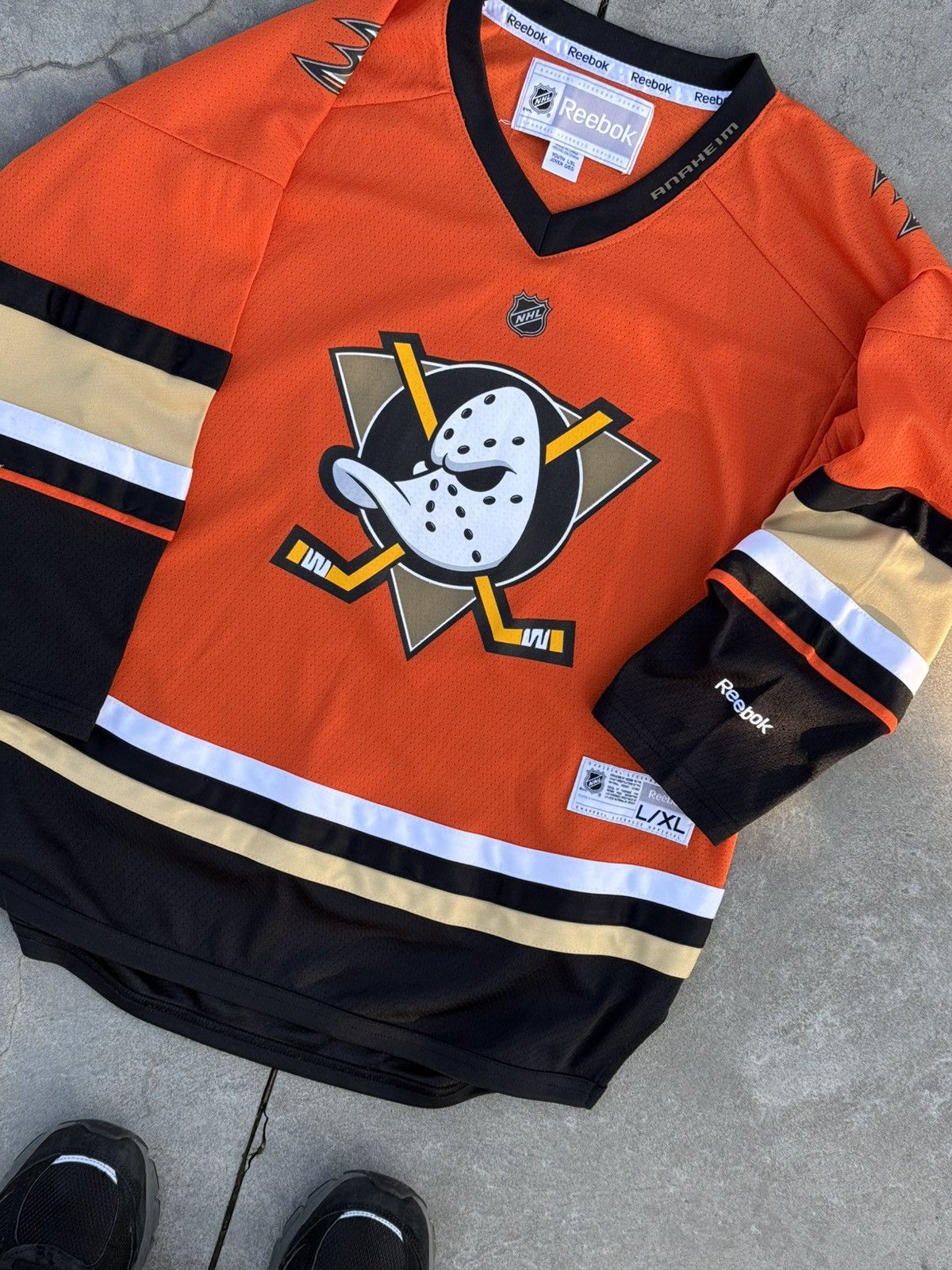 Anaheim factory Ducks Hockey Jersey Reebok XL