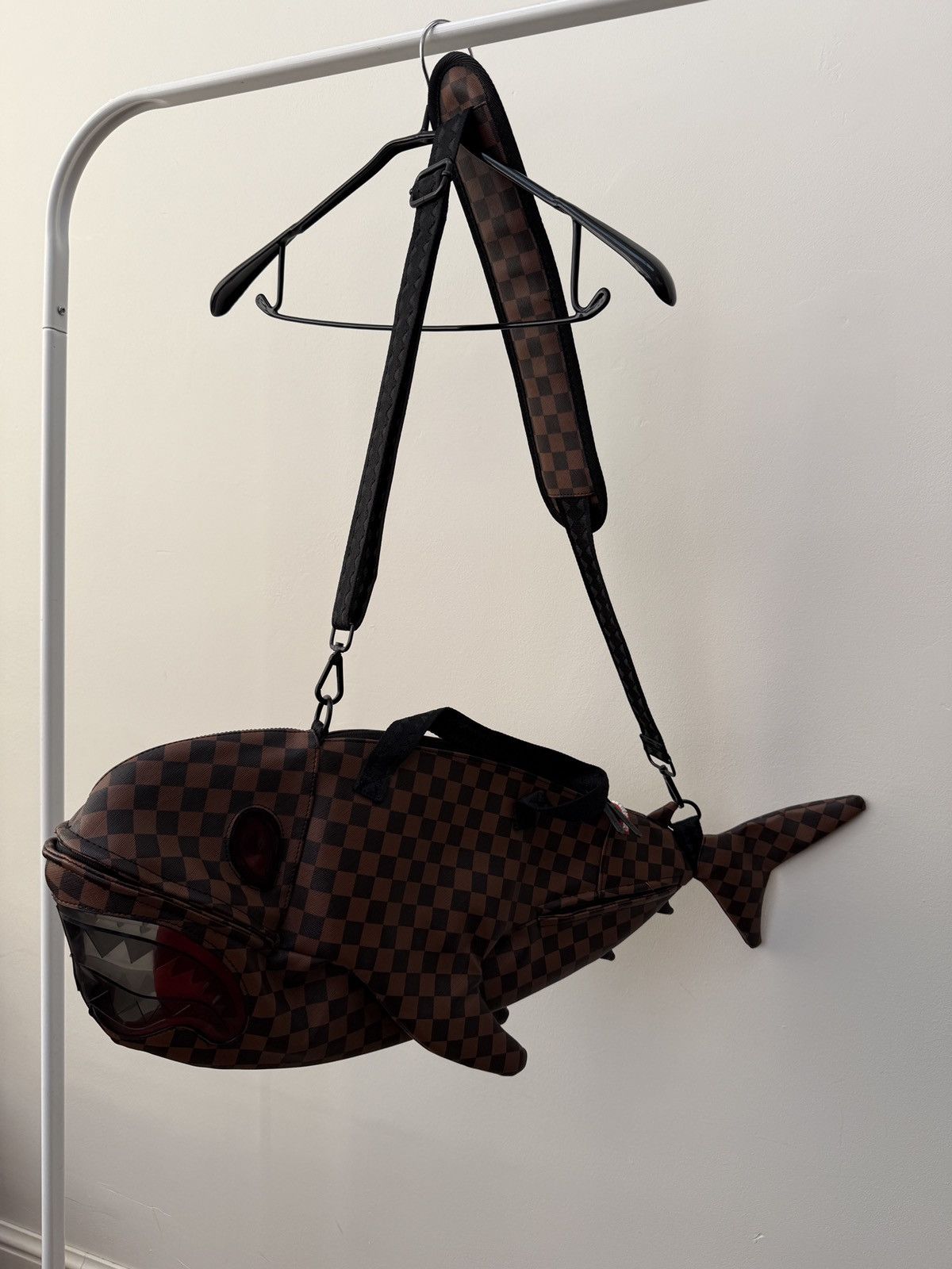 Sprayground SPRAYGROUND CLEAR RUBBER SHARKS IN PARIS DUFFLE Size ONE SIZE - 2 Thumbnail