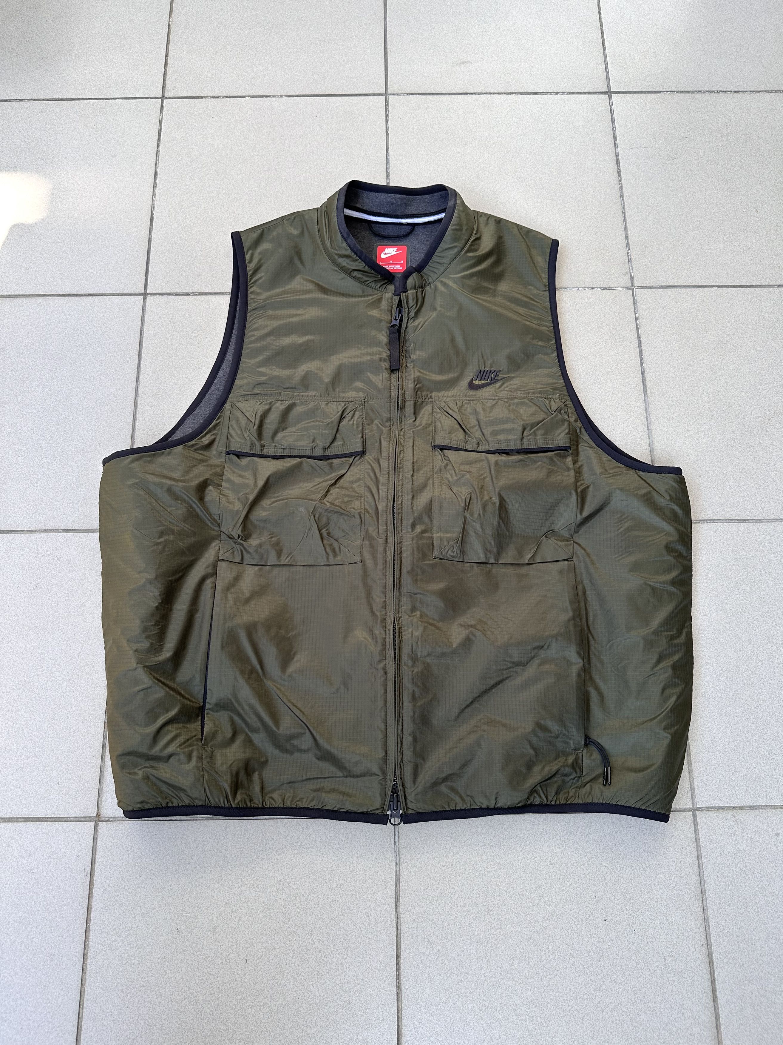 Nike Nike Tech men vest jacket Size US L / EU 52-54 / 3 - 1 Thumbnail