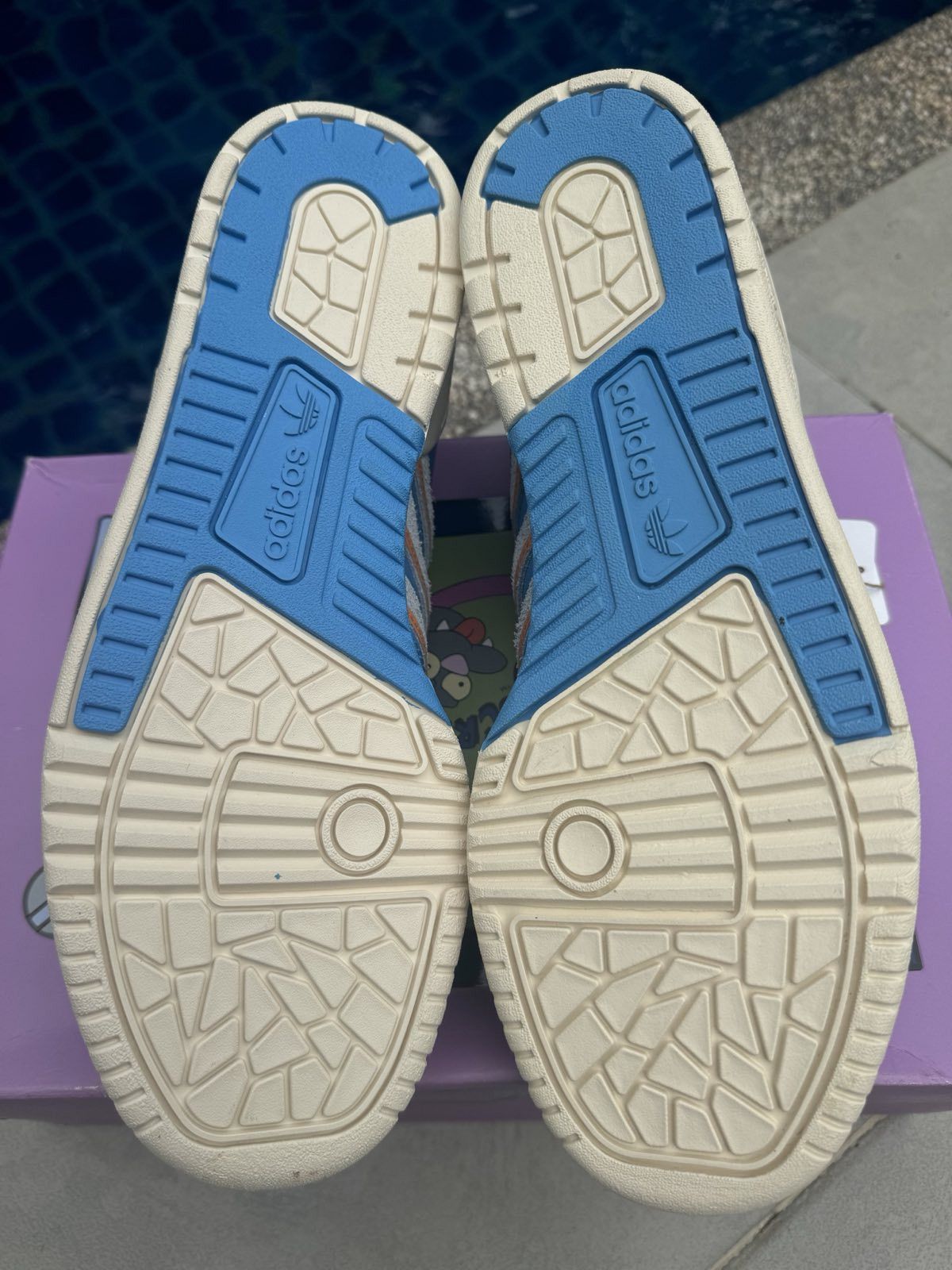 The Simpsons ADIDAS X THE SIMPSONS Size US 9 / EU 42 - 3 Thumbnail
