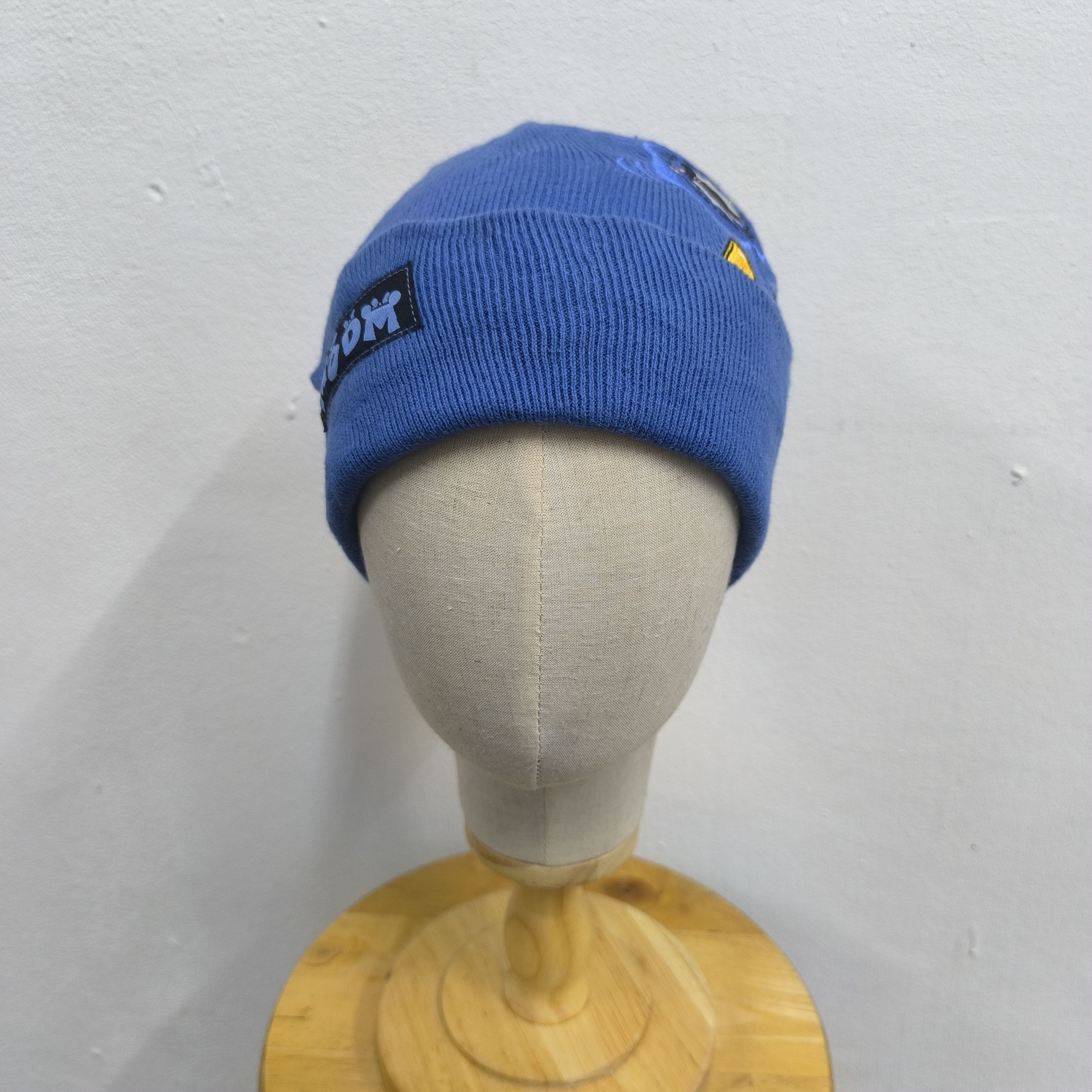 Disney 🌟Disney tokyo donald duck cartoon patch beanie hat Size ONE SIZE - 2 Thumbnail