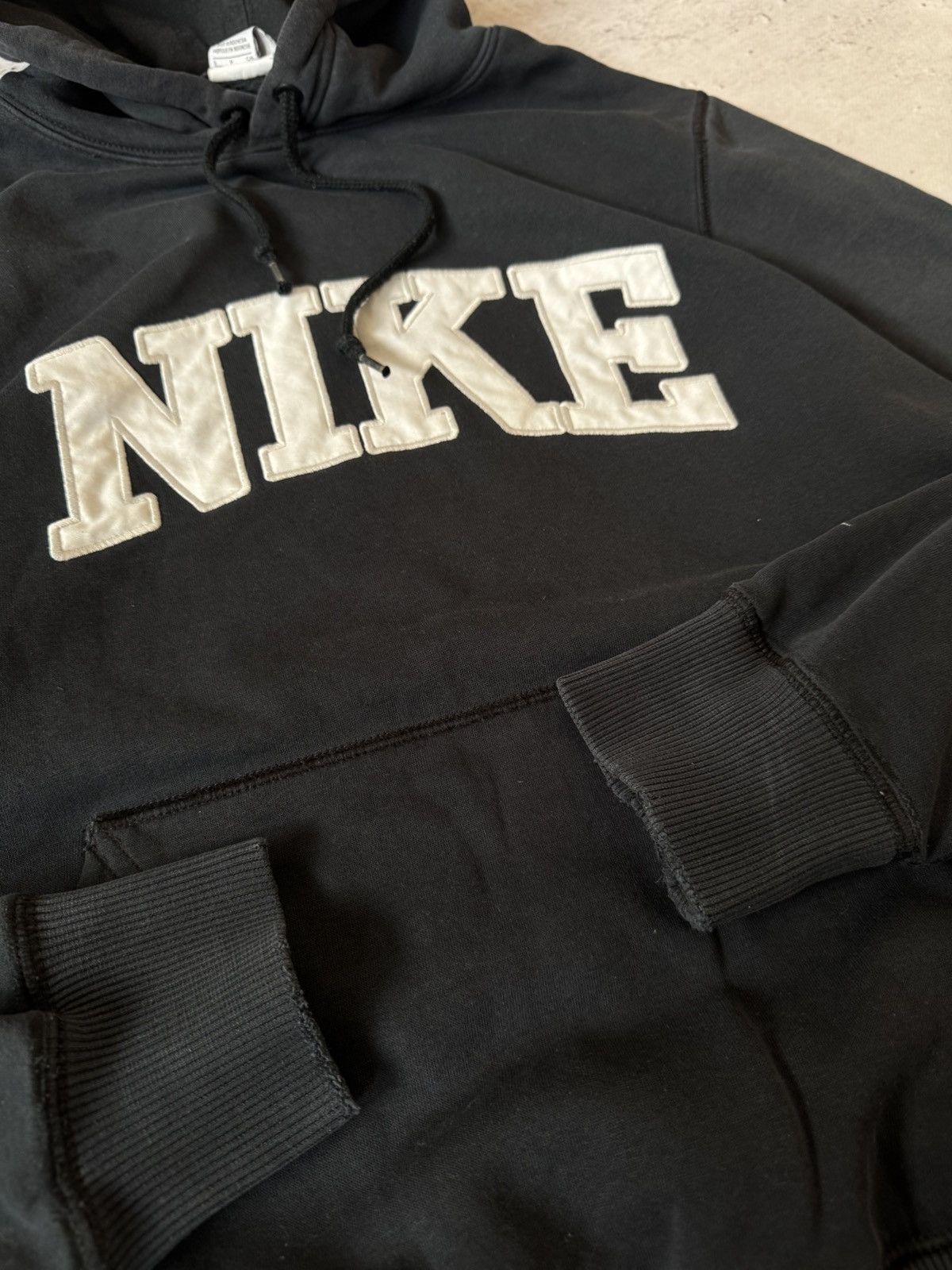 Nike × Vintage NIKE VINTAGE 00s y2k OVERSIZE BAGGY HOODIE CENTER LOGO Size US S / EU 44-46 / 1 - 7 Thumbnail
