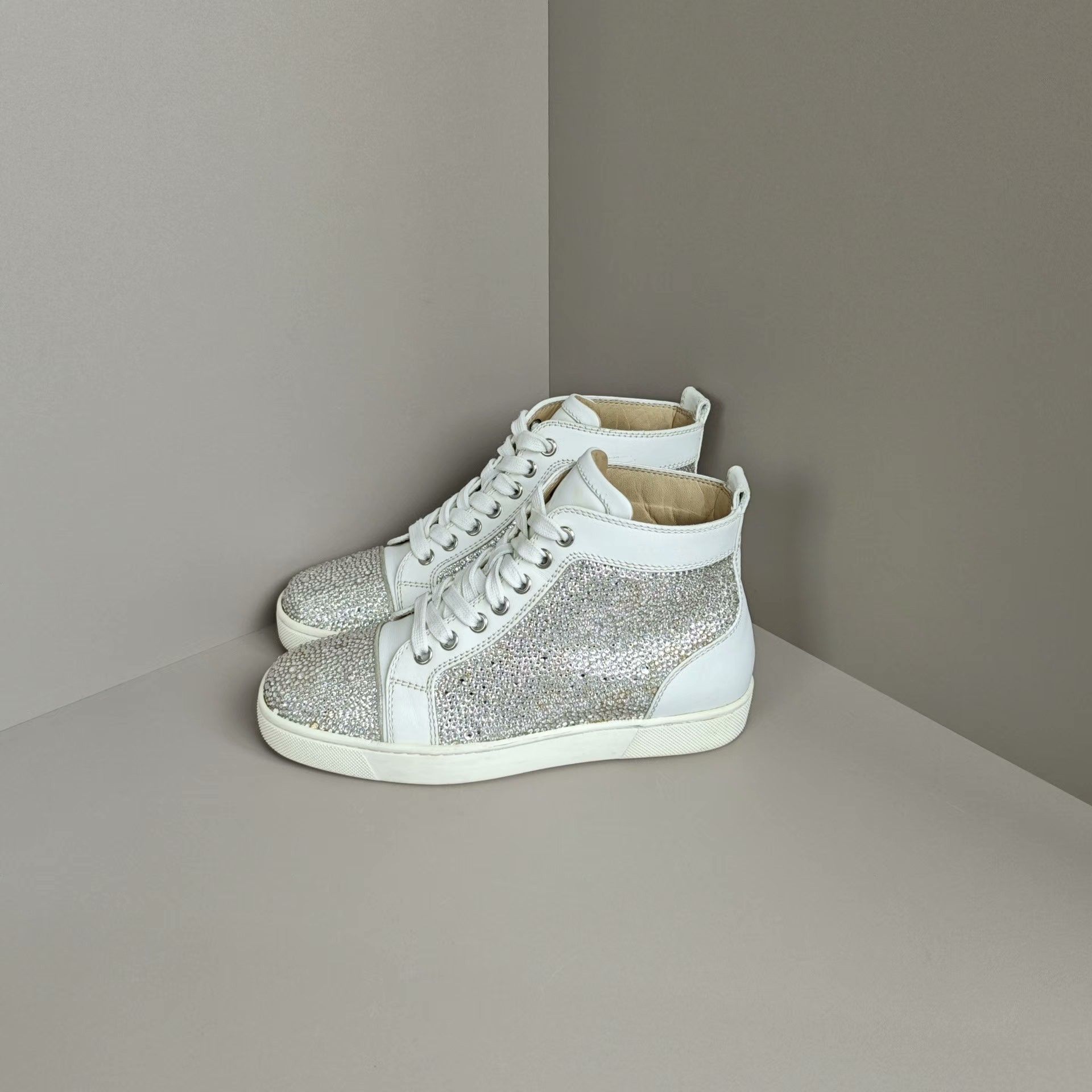 Christian Louboutin Christian Louboutin Hitop Sneakers us_5 Women Size US 5 / IT 35 - 1 Thumbnail