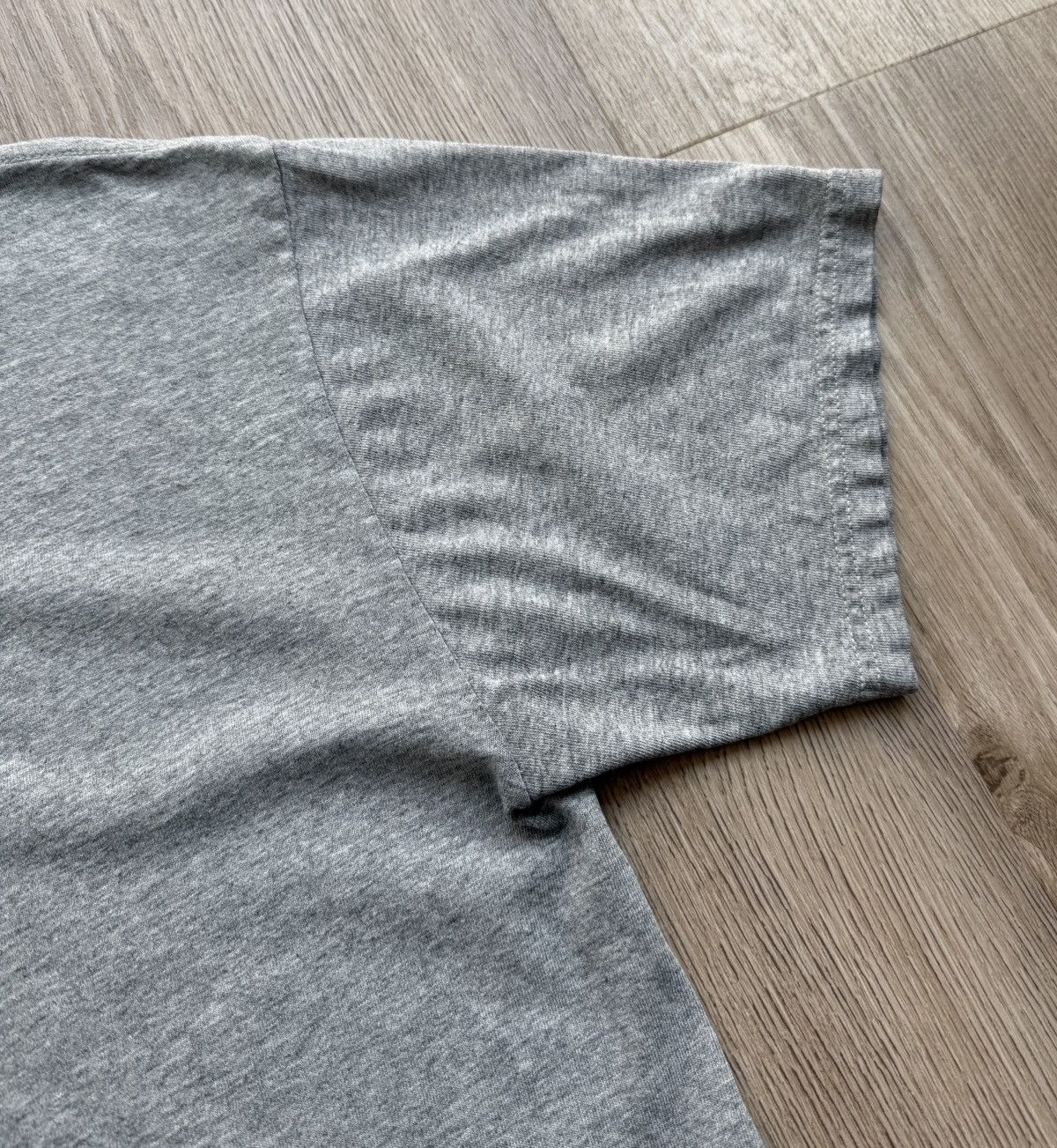 Stussy Vintage Stussy World Famous Gray T-Shirt Big Logo Tee Size US M / EU 48-50 / 2 - 9 Thumbnail