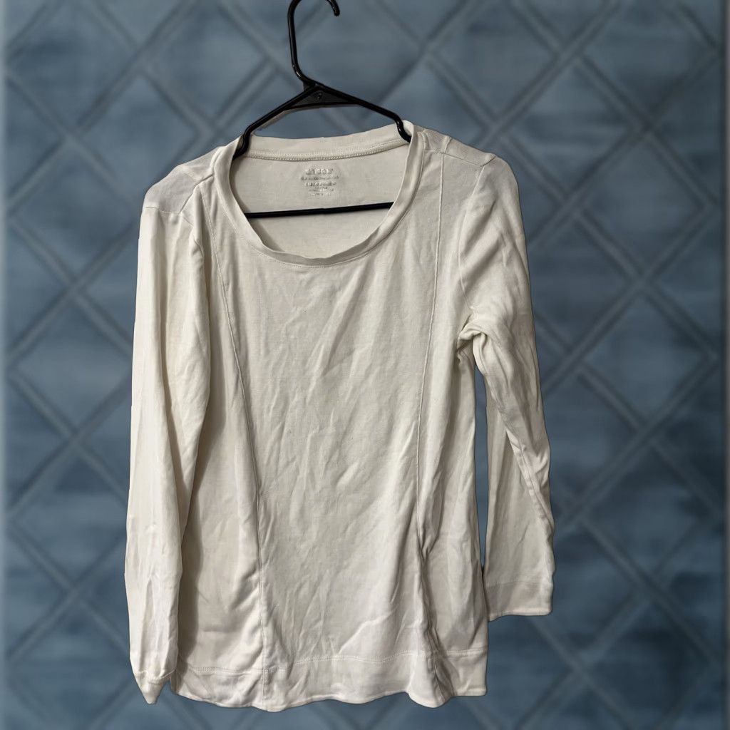Vintage Chico's The Ultimate Tee Womens Shirt Regular Size 0 White Long Sleeve Crew Neck T-Shirt Size XS / US 0-2 / IT 36-38 - 1 Thumbnail