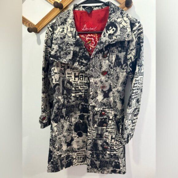 Desigual RARE - VINTAGE Desigual Black and White Graphic Women's Coat Size S / US 4 / IT 40 - 5 Thumbnail