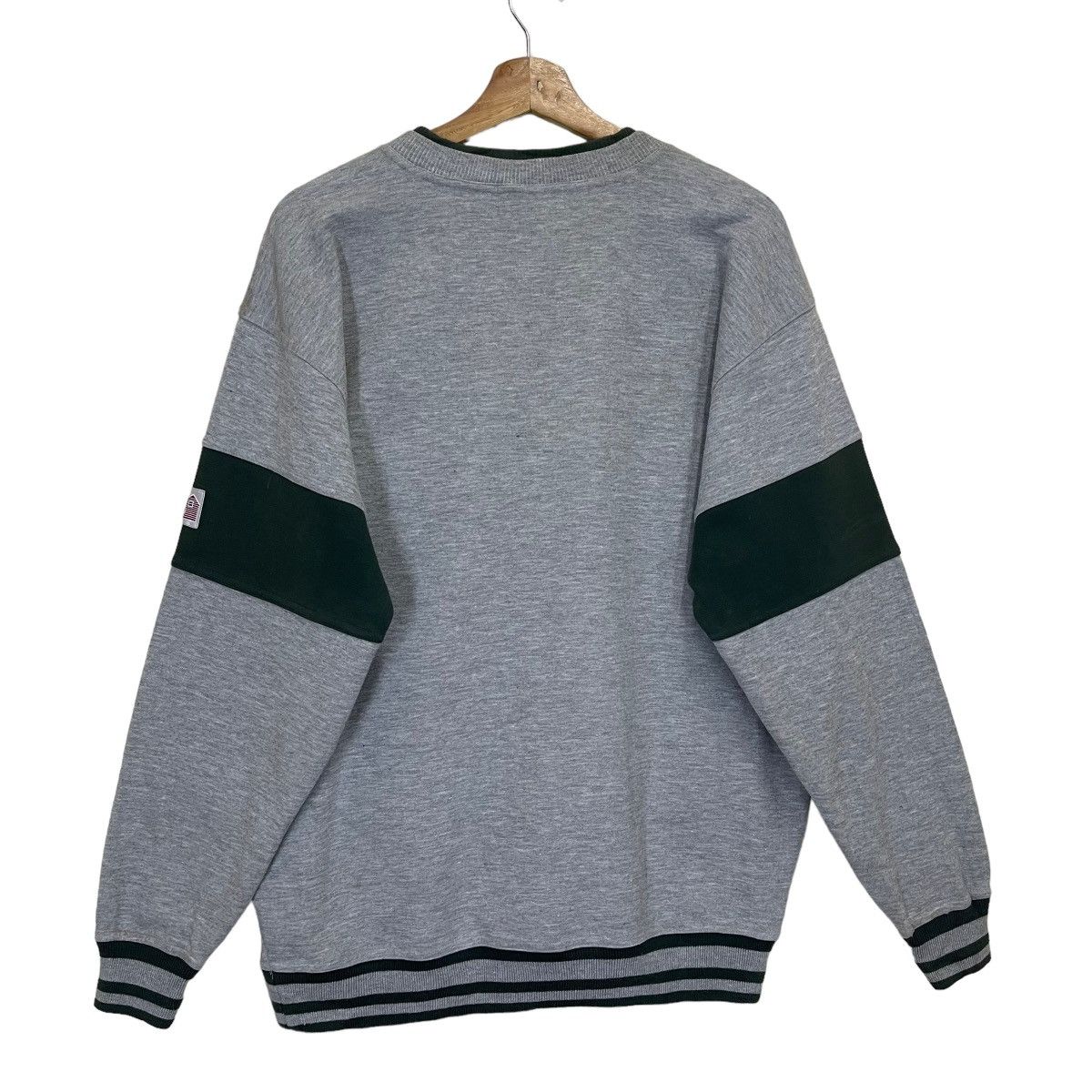 Japanese Brand Santa World Big Logo Crewneck Sweathirt Size US M / EU 48-50 / 2 - 9 Thumbnail