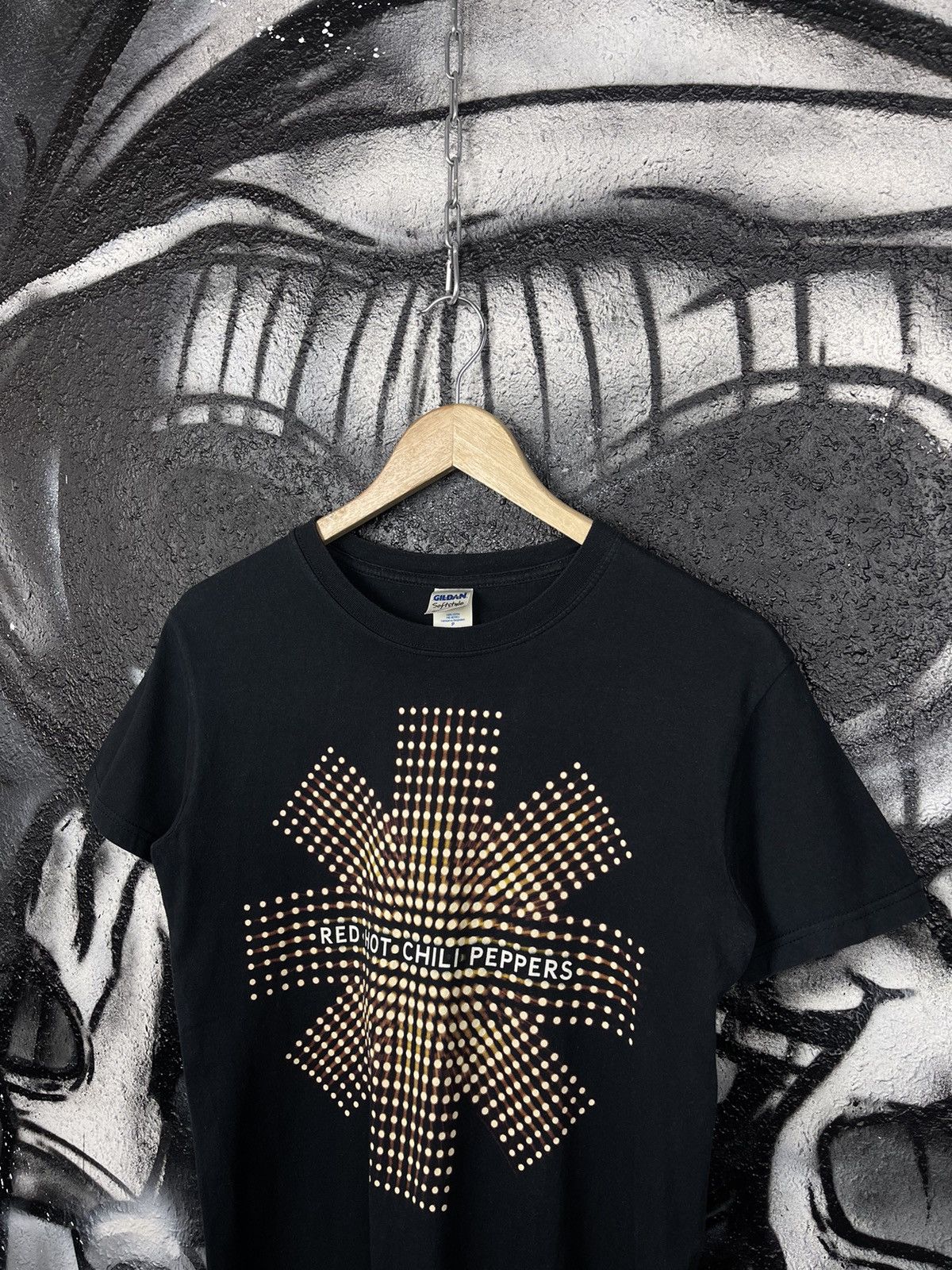 Gildan Red Hot Chili Peppers Vintage Gildan Black T-Shirt Size S Size US S / EU 44-46 / 1 - 2 Thumbnail