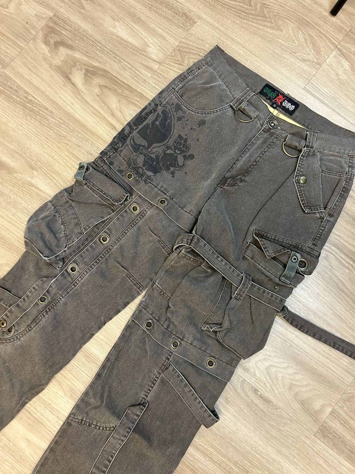 If Six Was Nine RARE💥Tech Too Skull Print Bondage Cargo Pants Y2K Cyber Goth Size US 30 / EU 46 - 4 Thumbnail