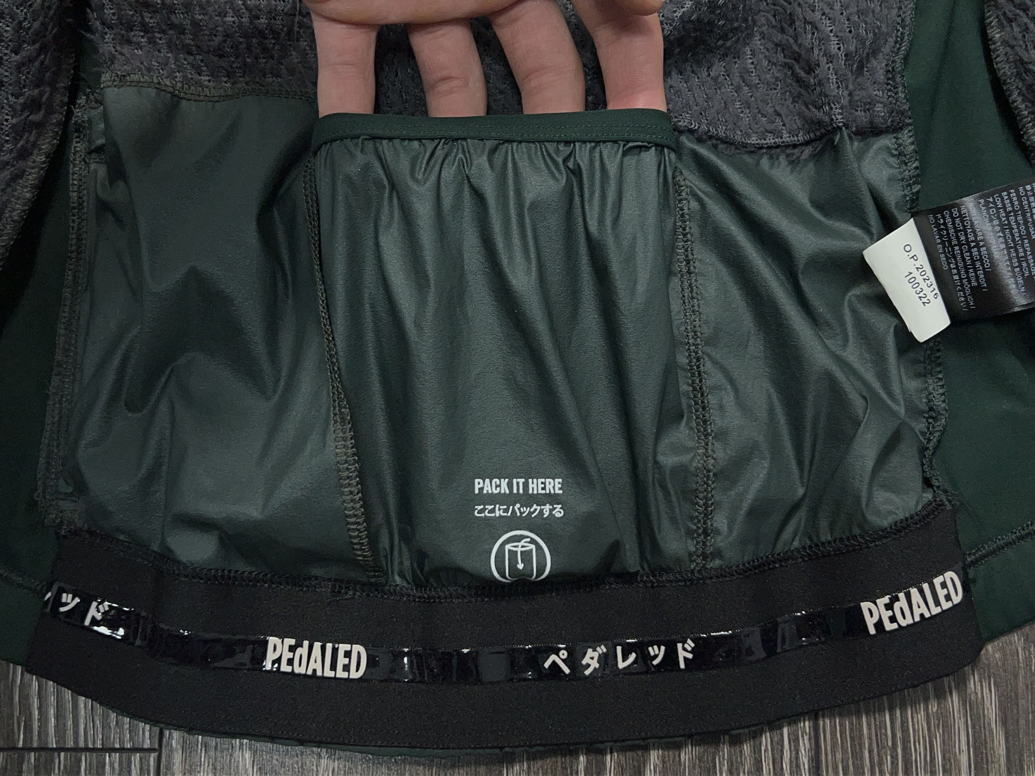 Other PEDALED Alpha Jacket Polartec Insulated Cycling Windbreaker Size S / US 4 / IT 40 - 9 Thumbnail